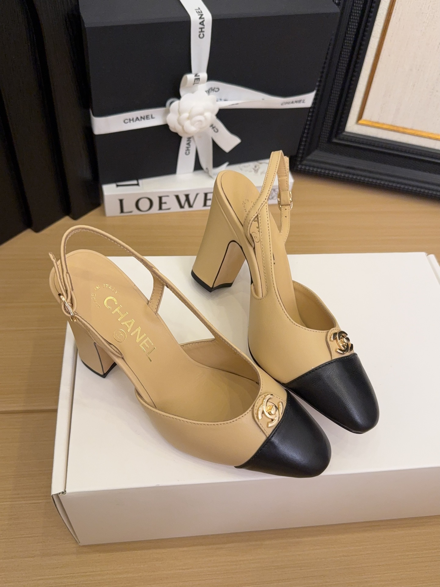 Elegant Women's Beige & Black Slingback Heels - Iconic Design and Premium Quality 2 i1744376244 7155 1