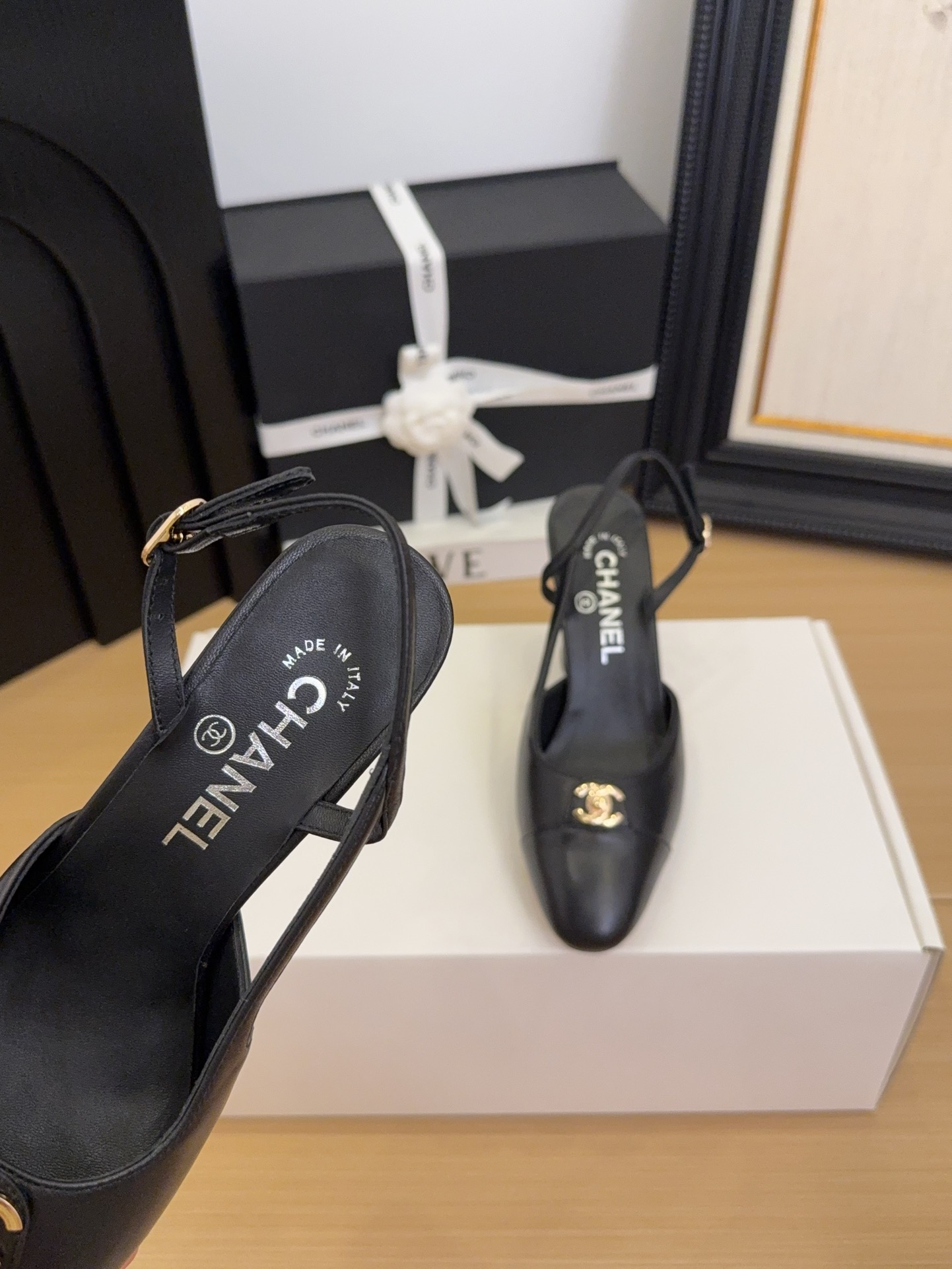 Elegant Slingback Heels with Iconic Logo, Genuine Leather, Comfortable Block Heel 5 i1744376257 7727 6