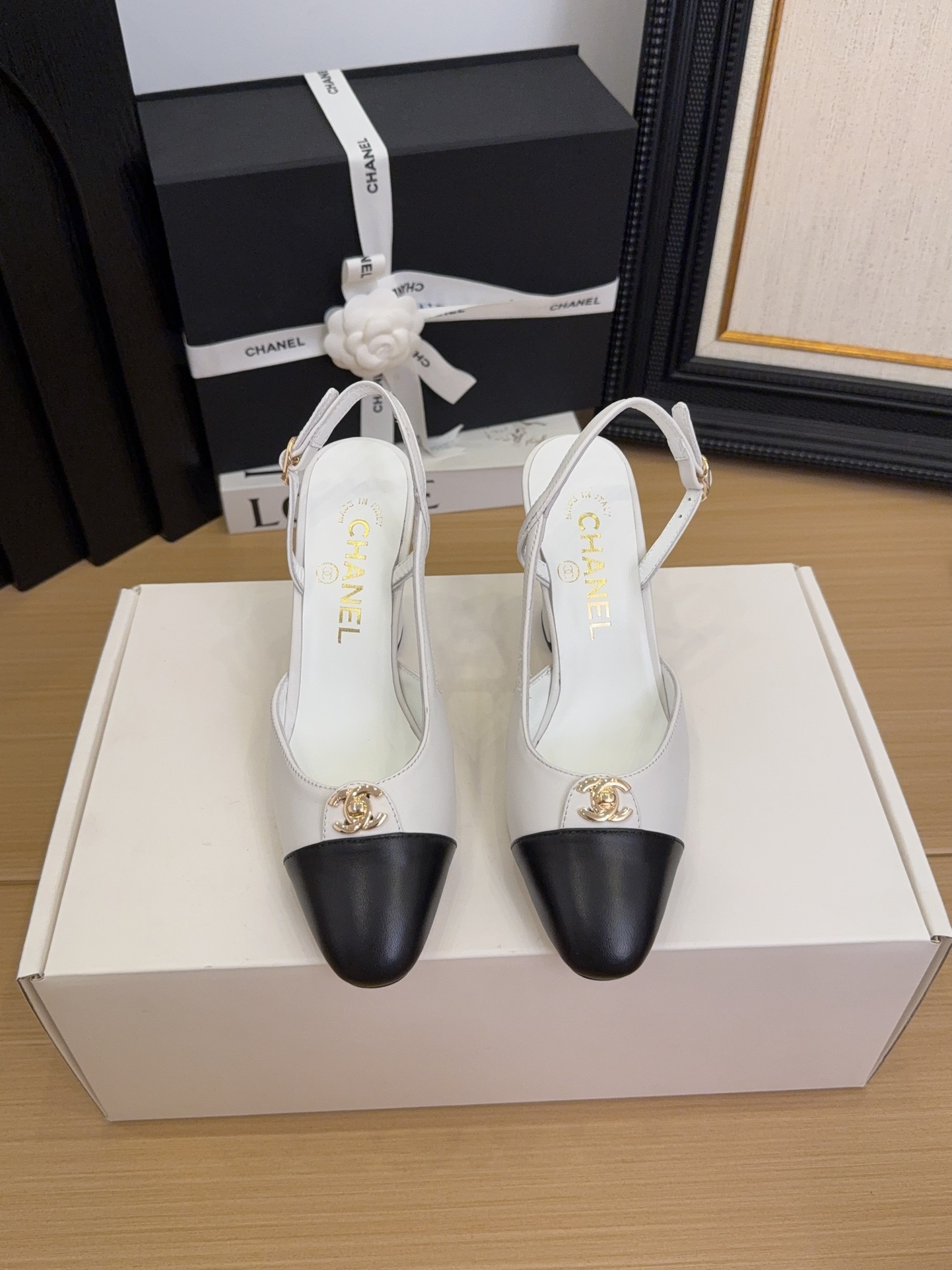 Chanel 25 Slingback Pumps - Authentic Italian Craftsmanship, Premium Quality 3 i1744376630 298 2