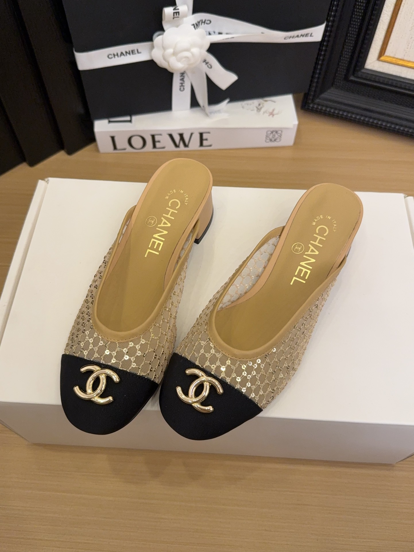Elegant Mules - Beige Mules with Black Cap-toe and Block Heel 7 i1744510010 4401 8