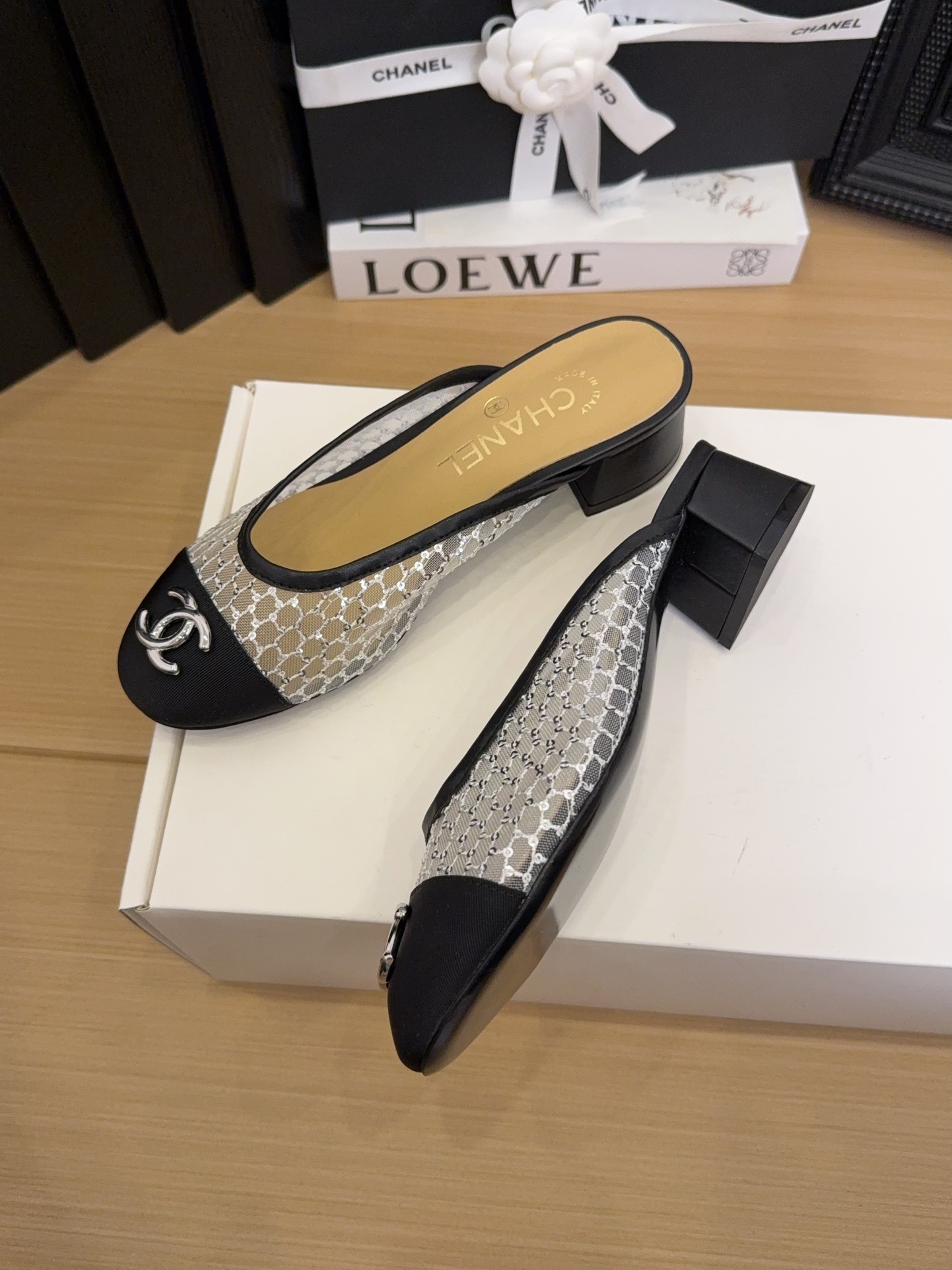 Chanel Women's 25 Slingback Pumps Pointed Toe Block Heel Shoes size 35-39 1 Chanel Women's 25 Slingback Pumps Pointed Toe Block Heel Shoes size 35-39