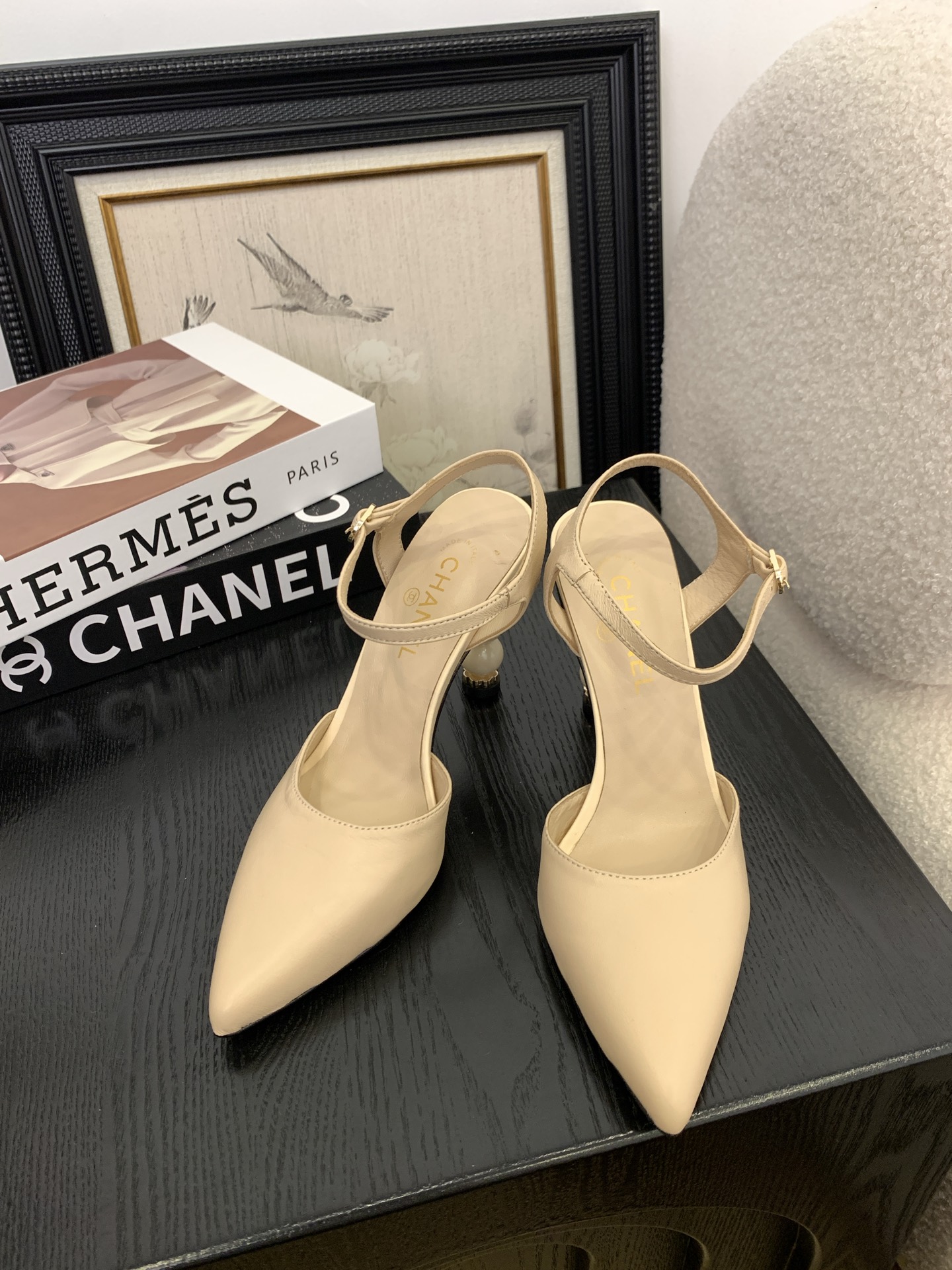 NO:240084,[Spot sale] *25 Counter [authentic grade] version!  !  Official catalog Numbers of codes 35, 36, 37, 38, 39 (40/41 Custom made and communicate with customer service) are equipped with genuine Italian packaging, sandals, sandals19860909【现货发售】 *25 专柜【正品级】版本！！ 官方目录 码数35、36、37、38、39 (40/41 需要定做跟客服♂沟通) 均配有意大利正品包装,凉鞋,sandals,Women's Shoes