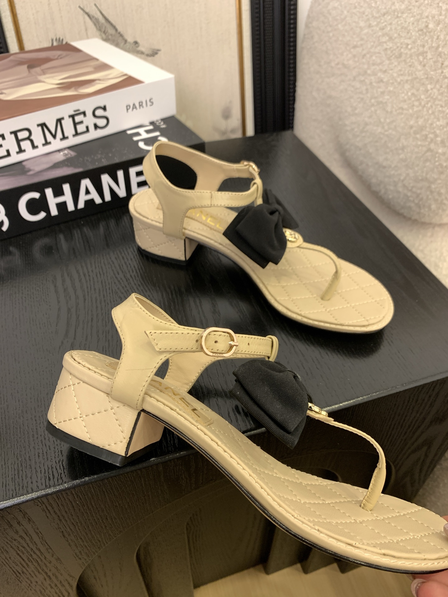 Chanel Women's Classic Thong Sandals with Pearl Buckle - Stylish & Comfortable 1 Chanel Women's Classic Thong Sandals with Pearl Buckle - Stylish & Comfortable