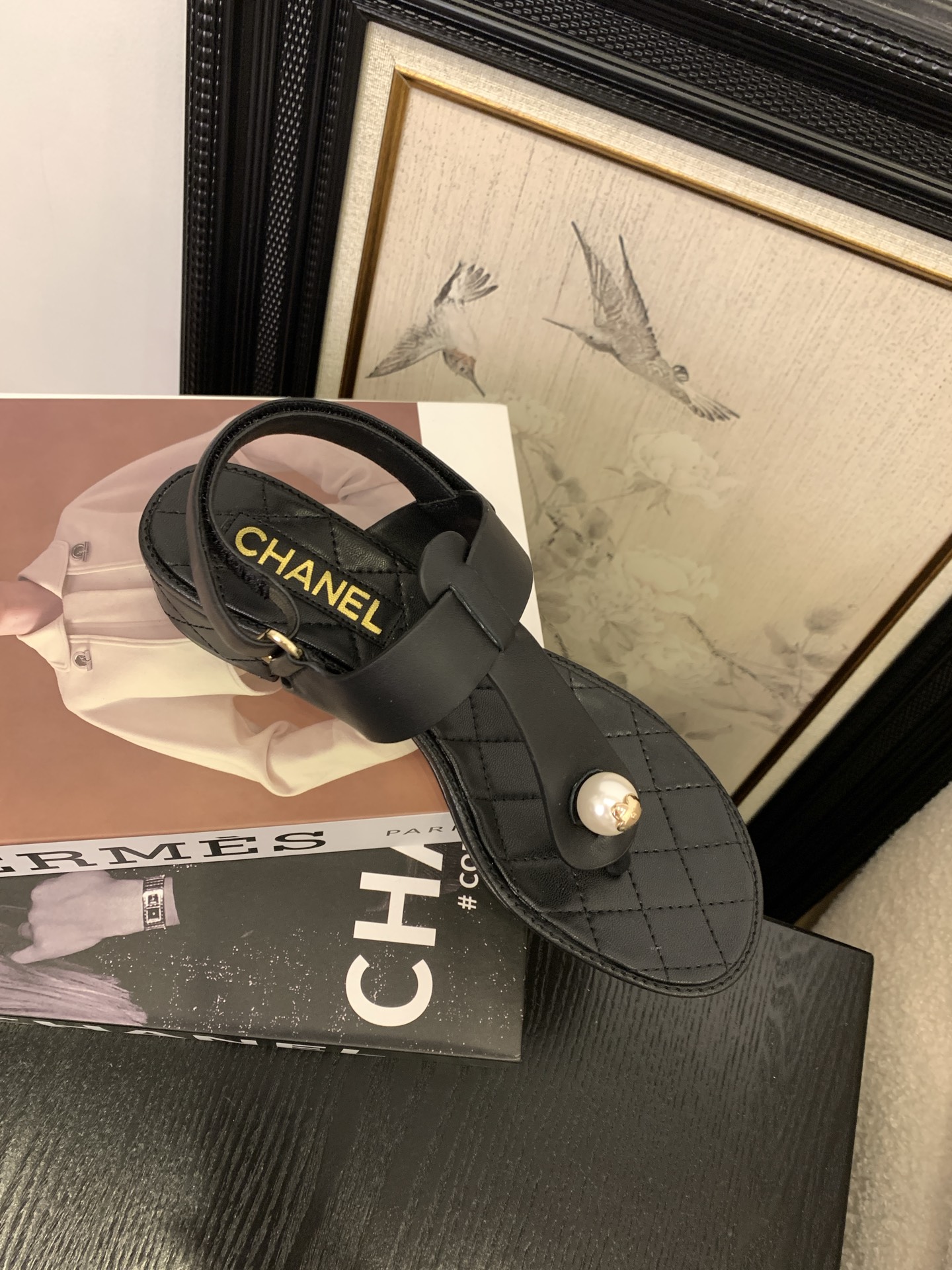 Chanel Women's Black Leather Pearl Thong Sandals Classic Summer Style 10 i1745397254098 1941 0 8