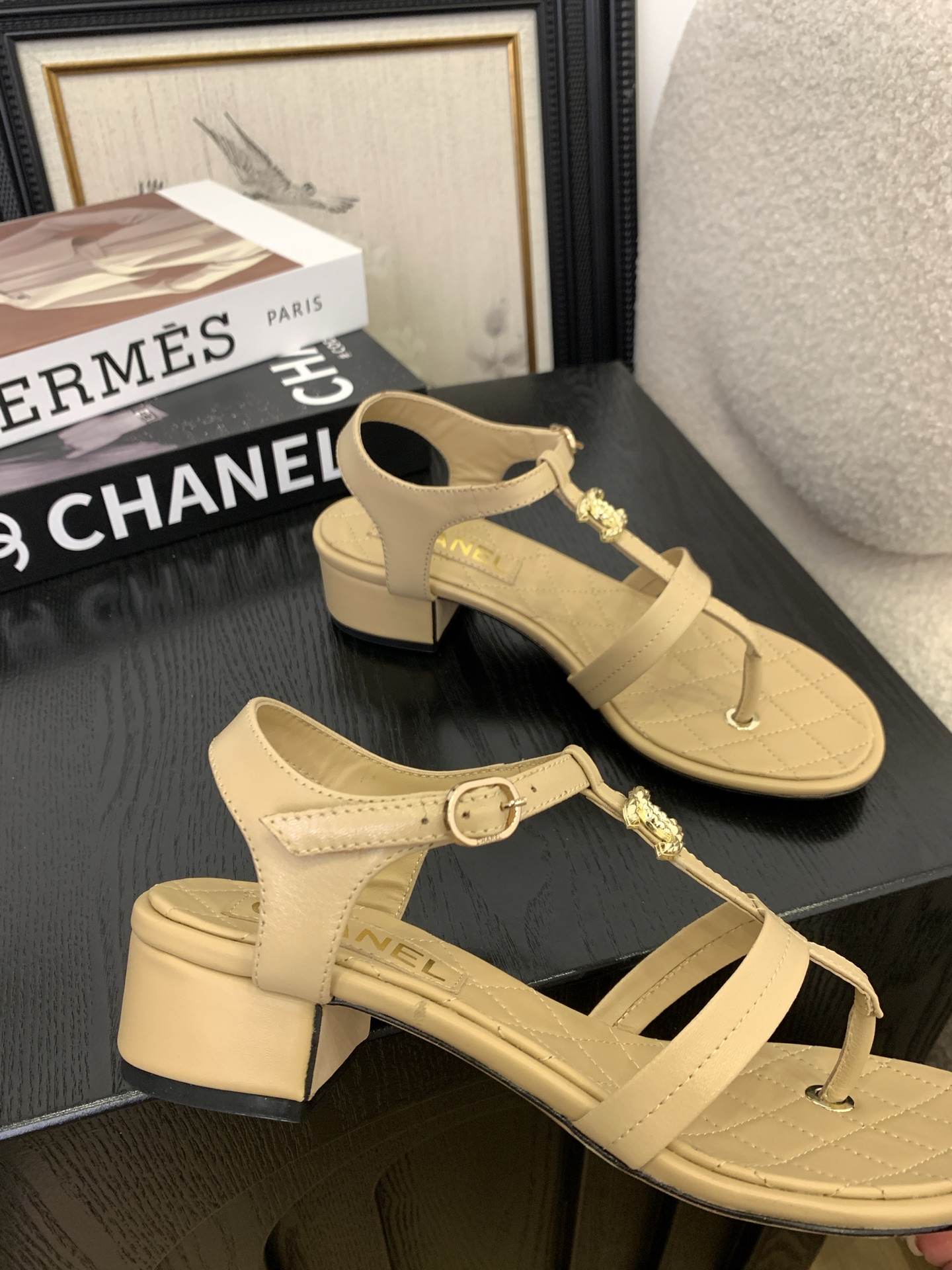Chanel Women's Pearl Thong Sandal,Lambskin Upper & Leather Sole Italy Made 4 i1745398059258 1645 0 2