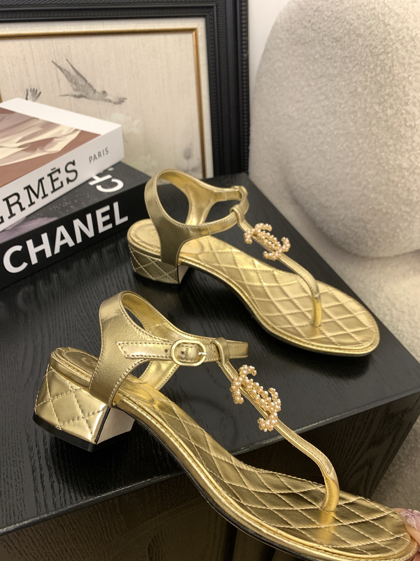 Chanel Pearl Embellished Thong Sandals - Classic Style, Ultimate Comfort 5 i1745405060496 1378 0 2