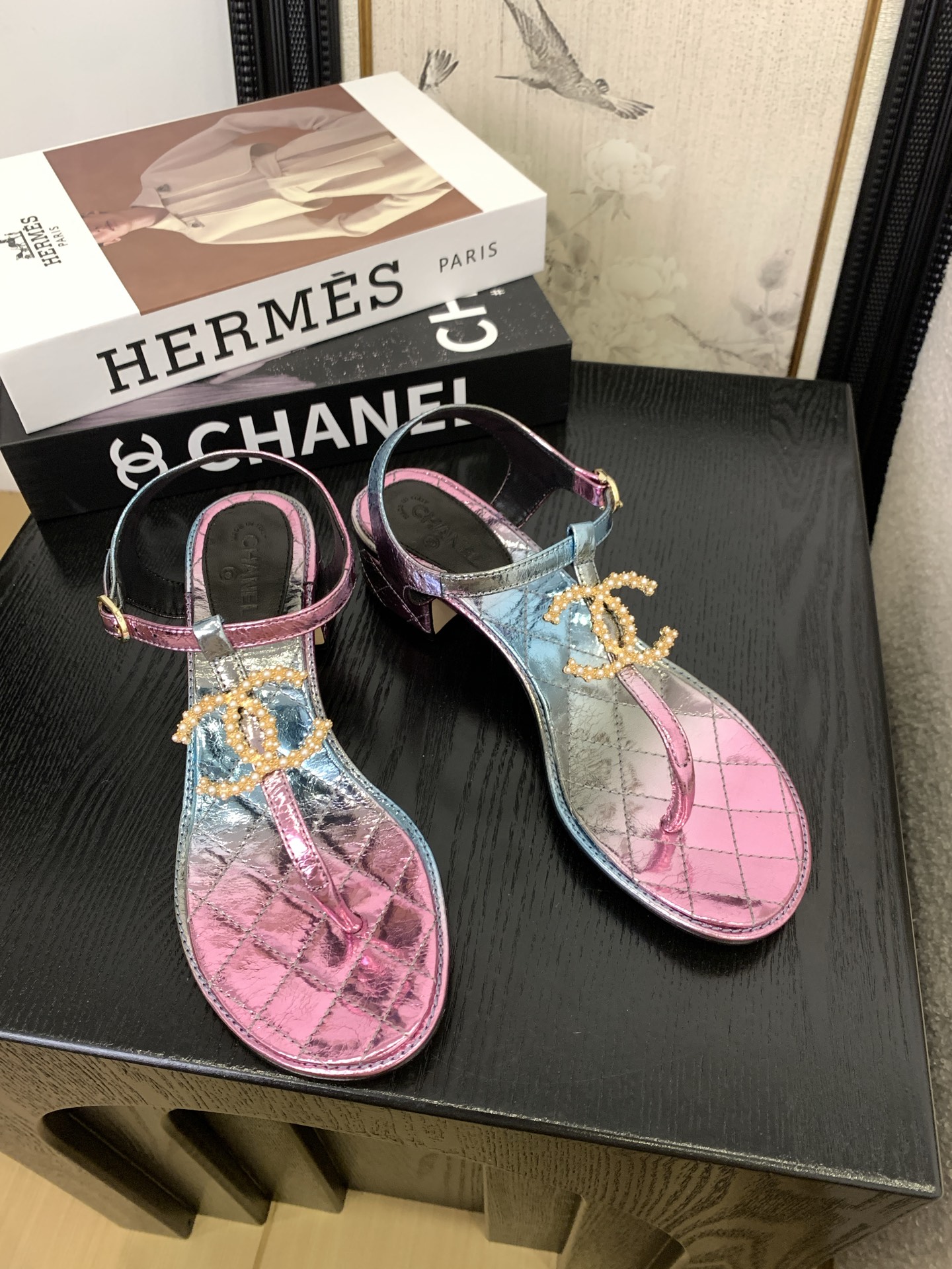 Chanel Pearl CC Logo Lambskin Thong Sandals - Multicolor, Luxury Designer Shoes 2 i1745405204172 1262 0 3