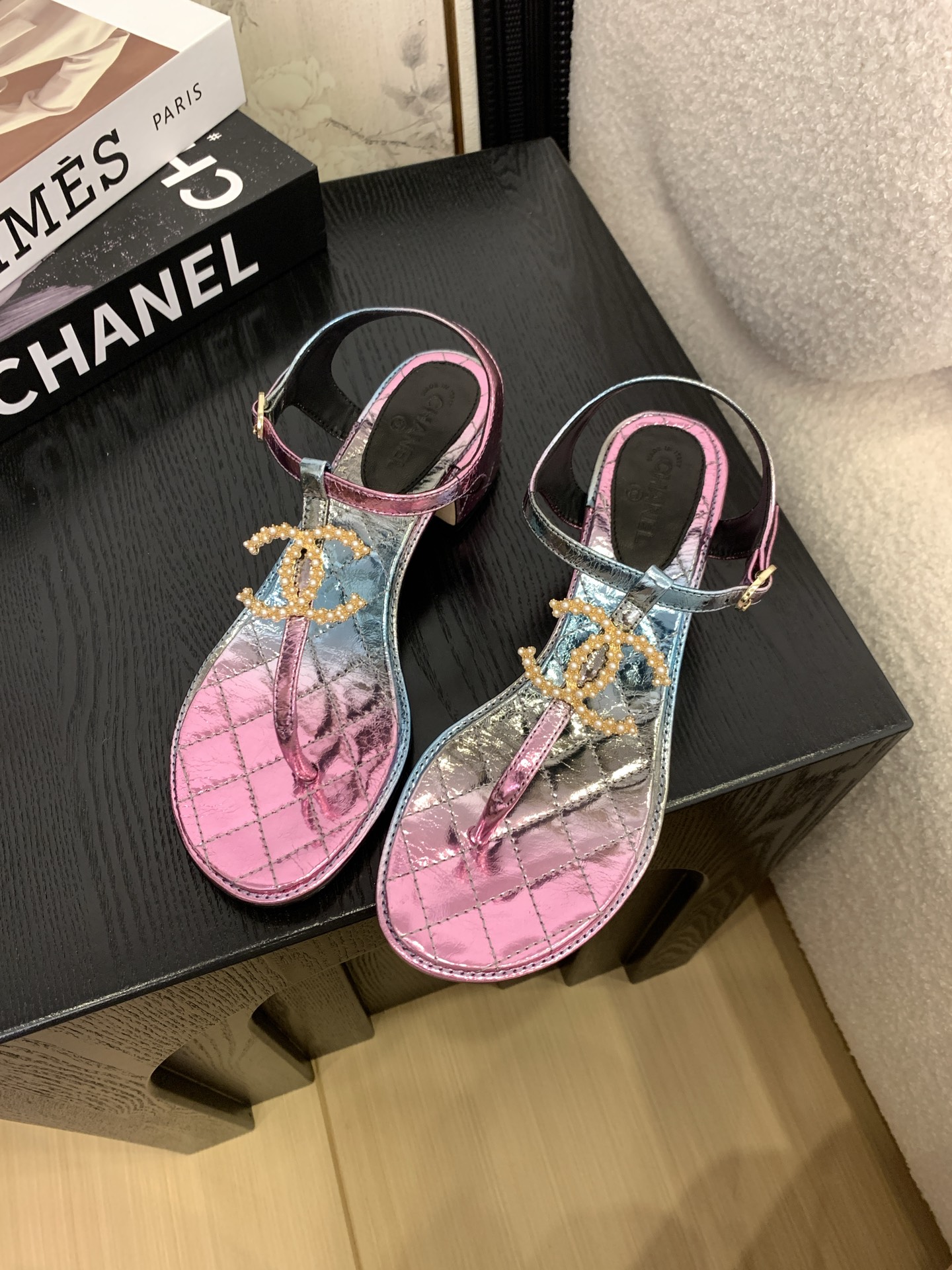 Chanel Pearl CC Logo Lambskin Thong Sandals - Multicolor, Luxury Designer Shoes 4 i1745405207045 3394 0 1