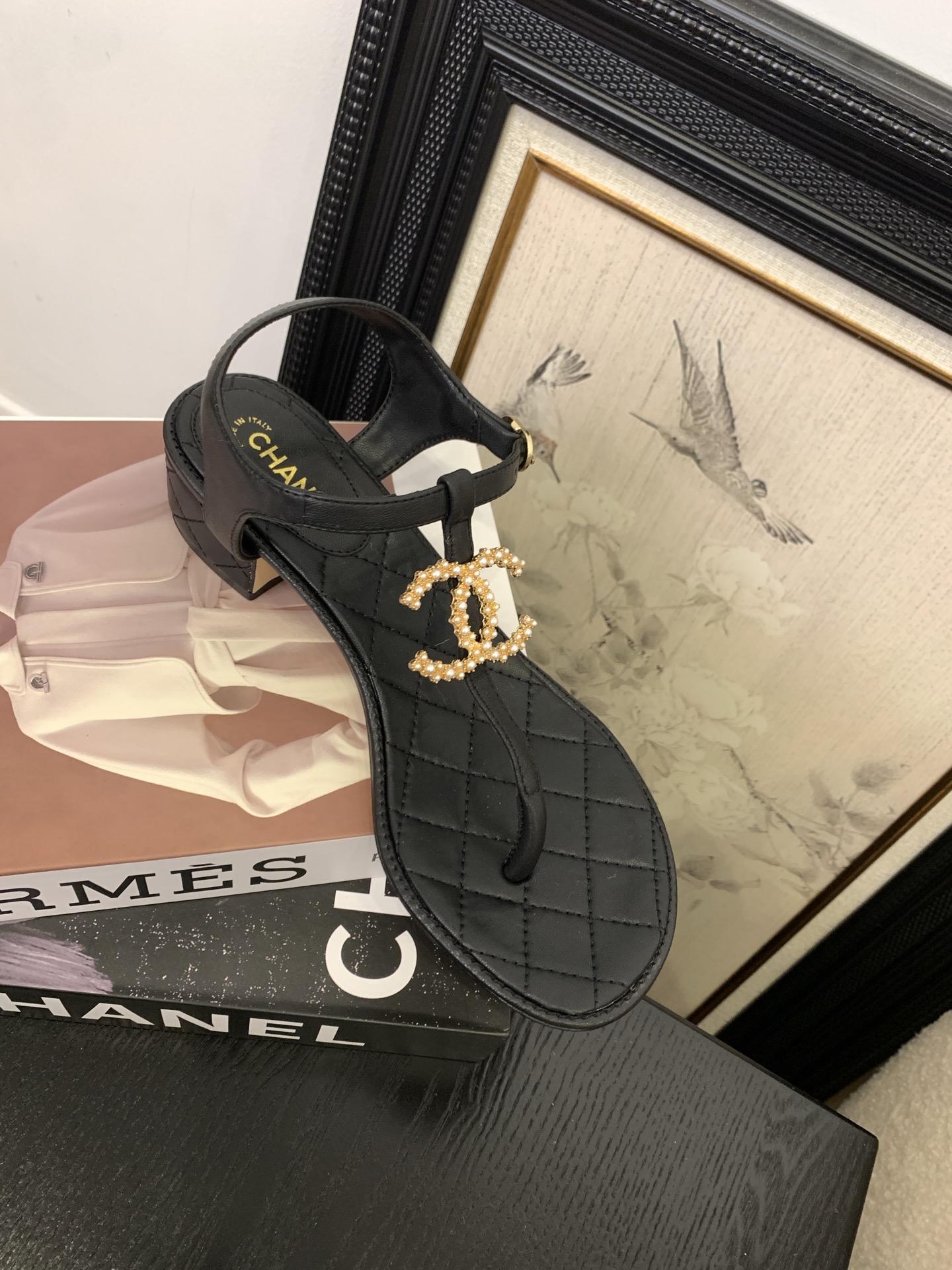 Chanel Women's Pearl CC Thong Sandals Lambskin Leather Black, Size 35-41 10 i1745405447709 7182 0 6