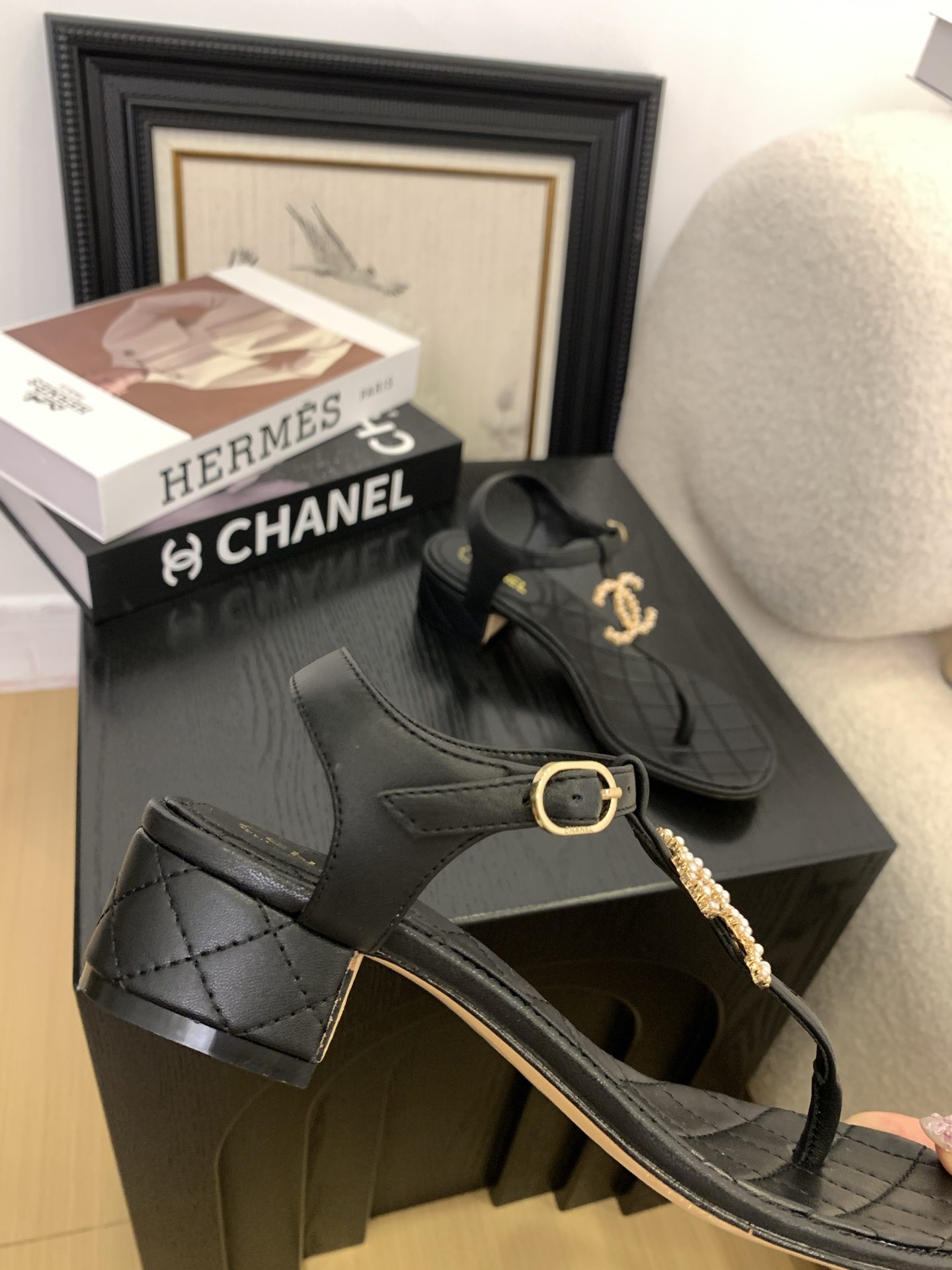 Chanel Women's Pearl CC Thong Sandals Lambskin Leather Black, Size 35-41 5 i1745405447985 3834 0 2