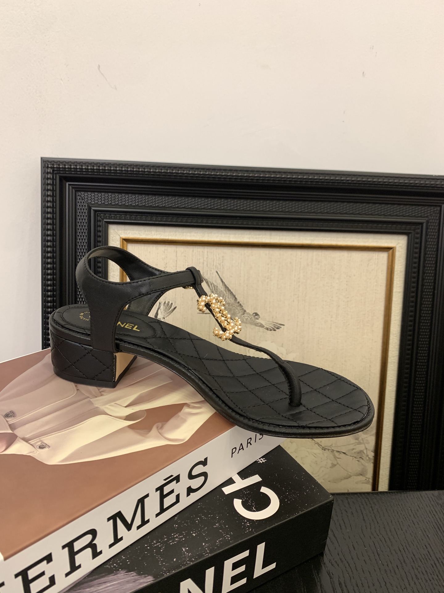 Chanel Women's Pearl CC Thong Sandals Lambskin Leather Black, Size 35-41 9 i1745405448247 96 0 5