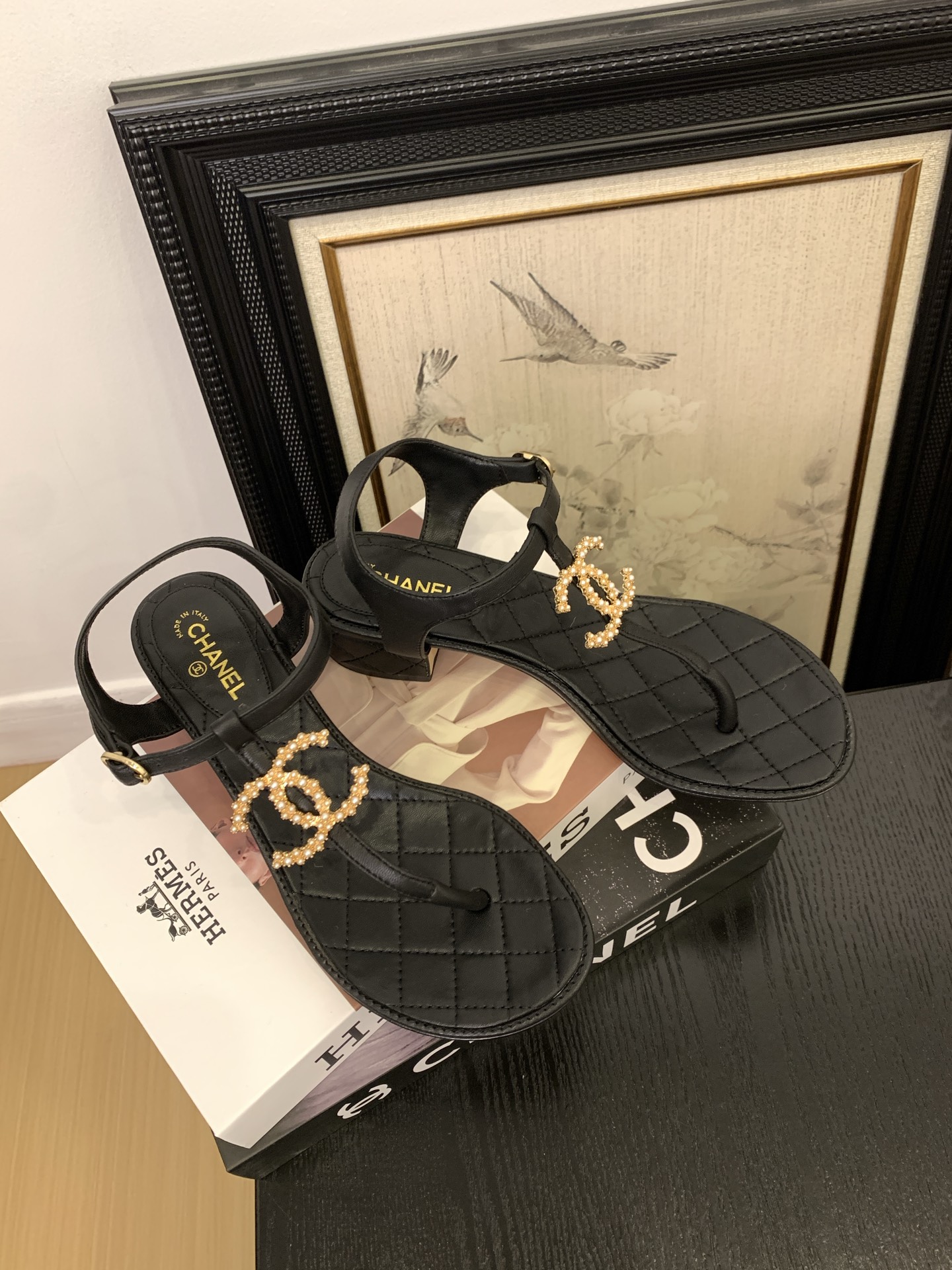 Chanel Women's Pearl CC Thong Sandals Lambskin Leather Black, Size 35-41 1 Chanel Women's Pearl CC Thong Sandals Lambskin Leather Black, Size 35-41