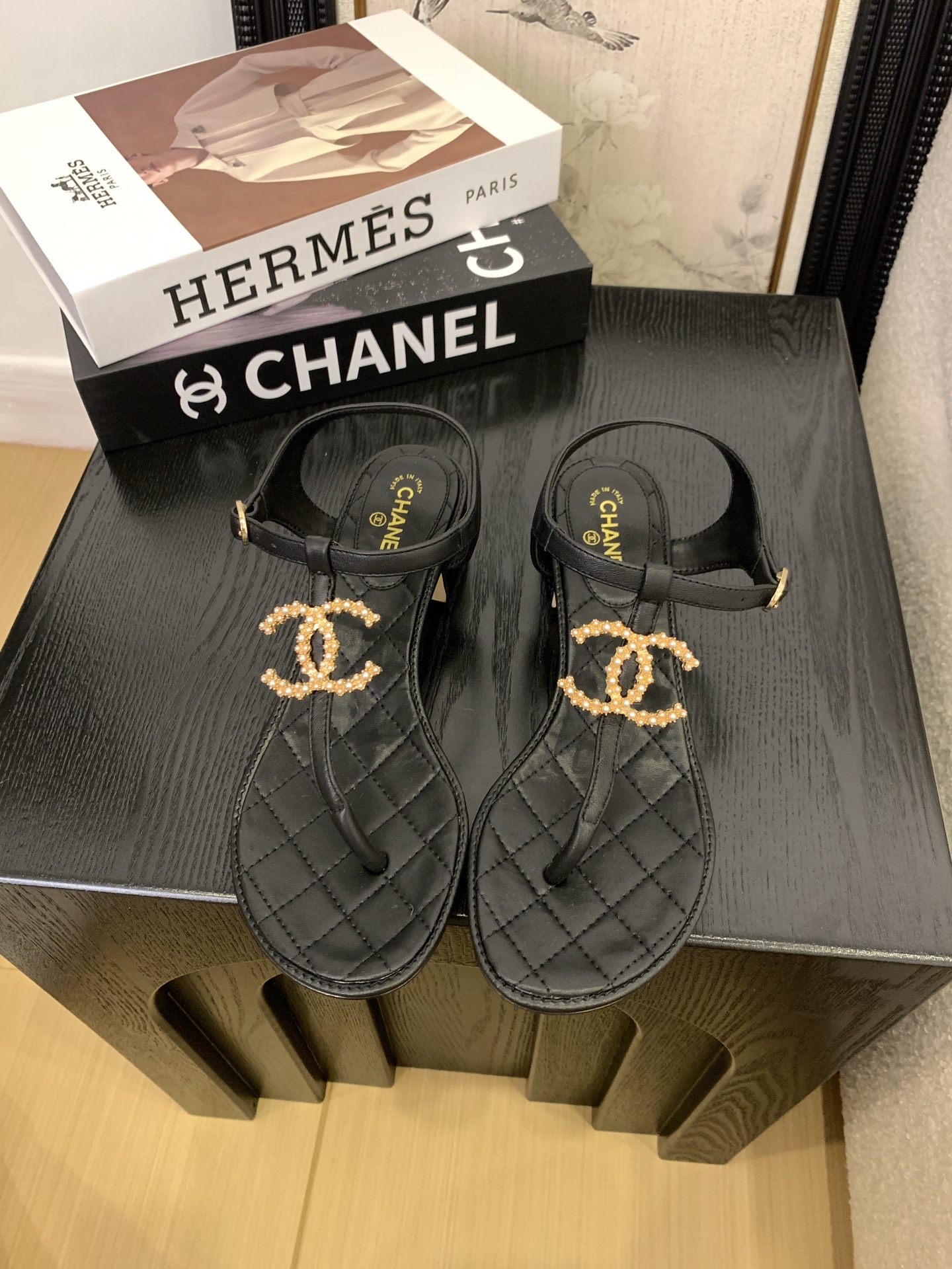 Chanel Women's Pearl CC Thong Sandals Lambskin Leather Black, Size 35-41 3 i1745405451791 2063 0 0