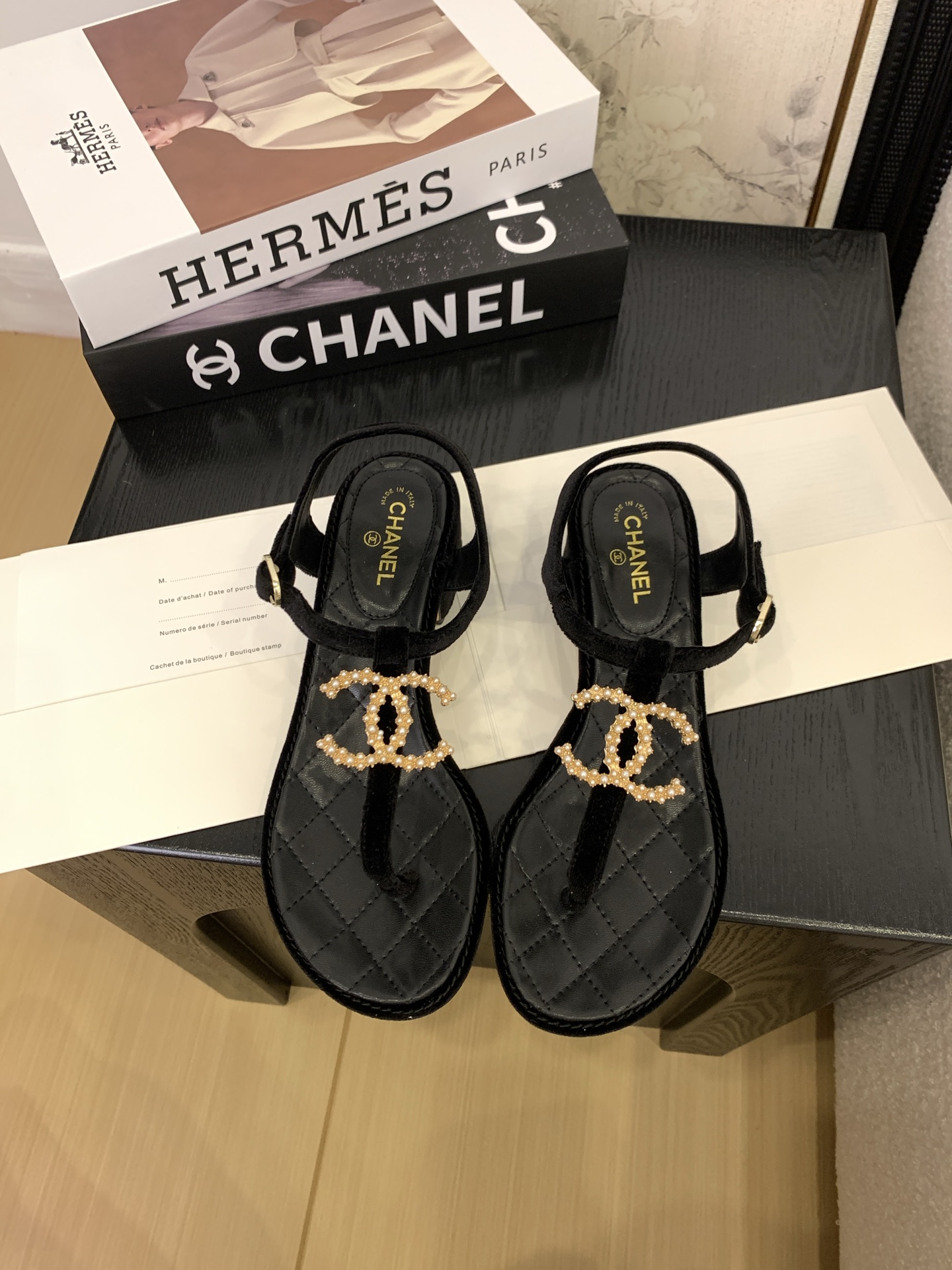 Chanel Women's Pearl-Embellished Thong Sandals - Classic Black 4 i1745406884319 2013 0 0