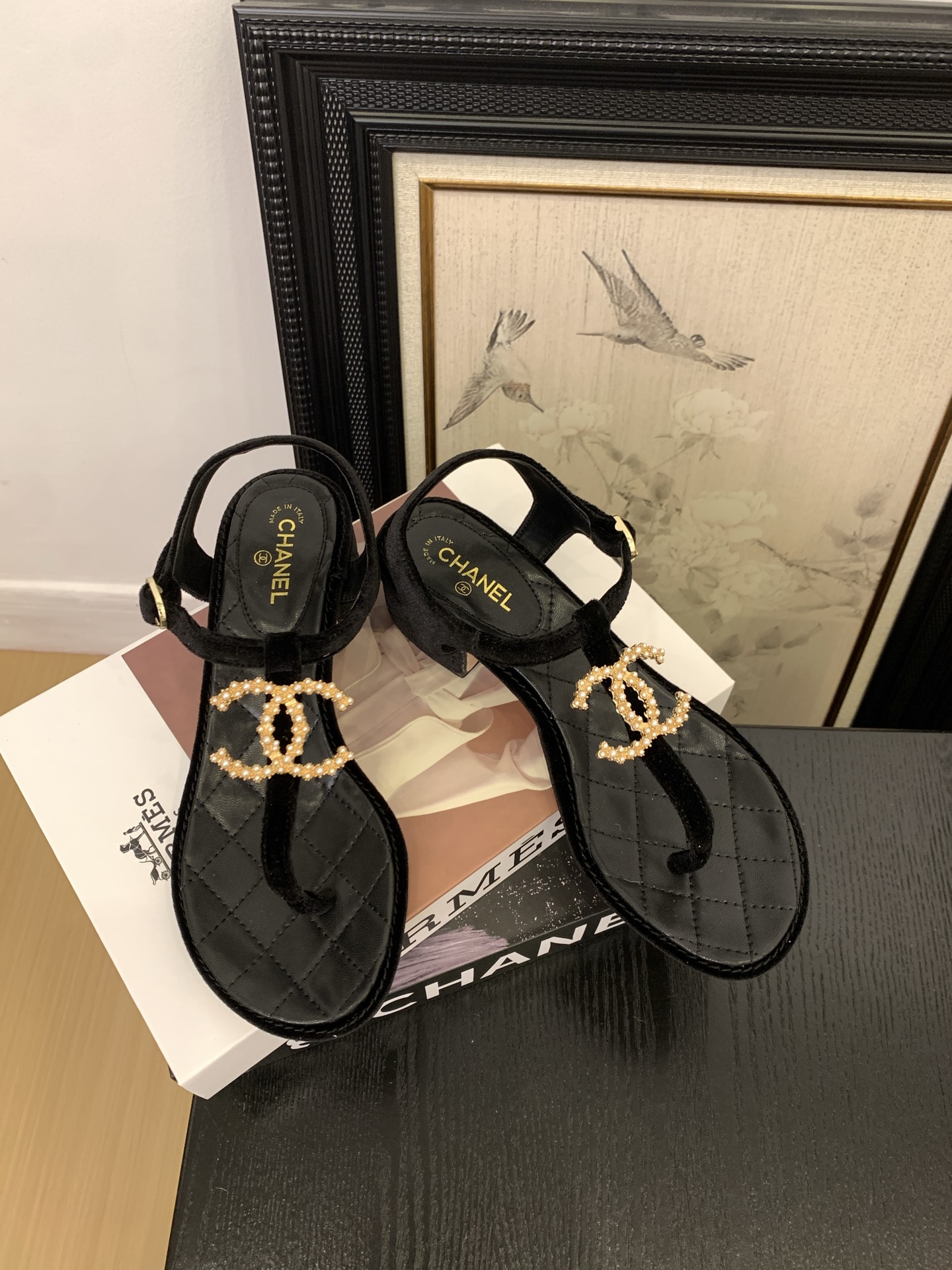 Chanel Women's Pearl-Embellished Thong Sandals - Classic Black 8 i1745406888135 4501 0 6