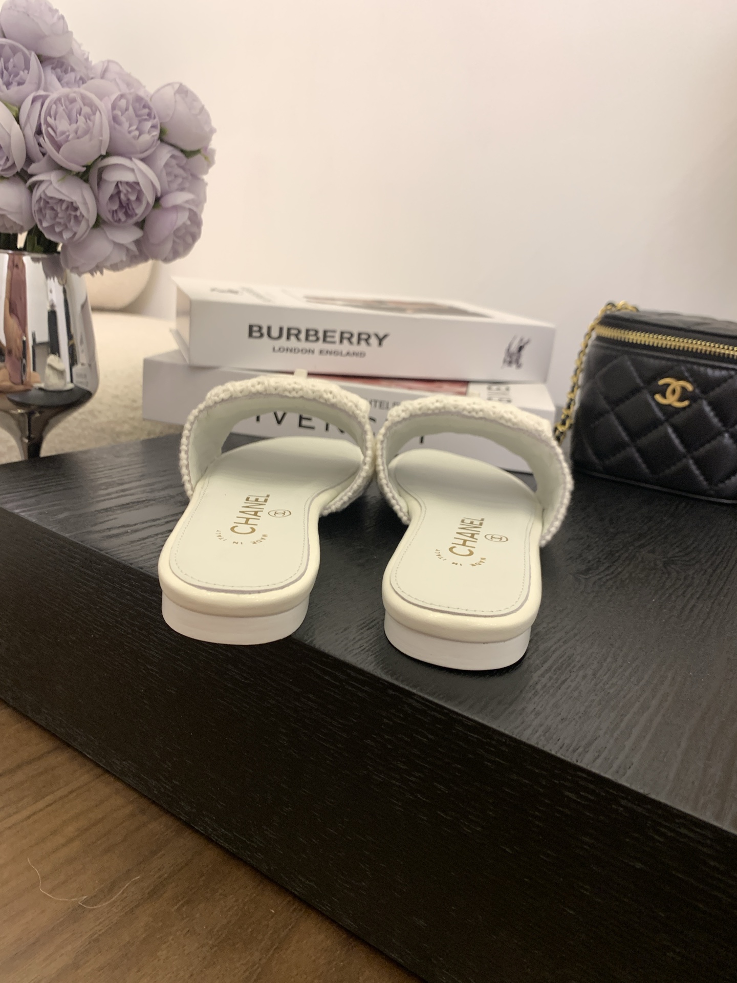 Elegant Chanel Women's White Knit Slide Sandals with Italian Packaging 7 i1745555274222 4461 0 5