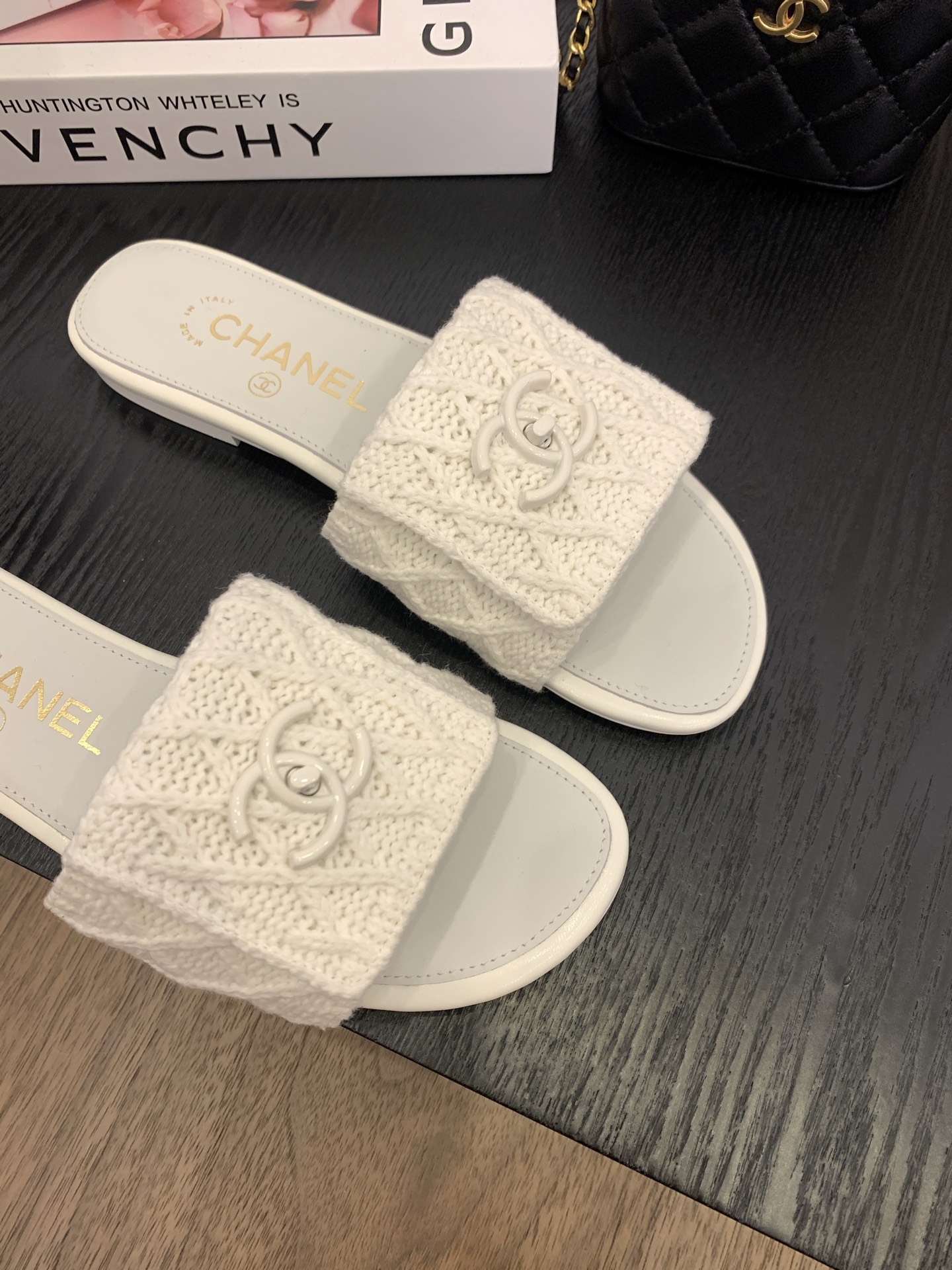 Elegant Chanel Women's White Knit Slide Sandals with Italian Packaging 5 i1745555276733 6066 0 3