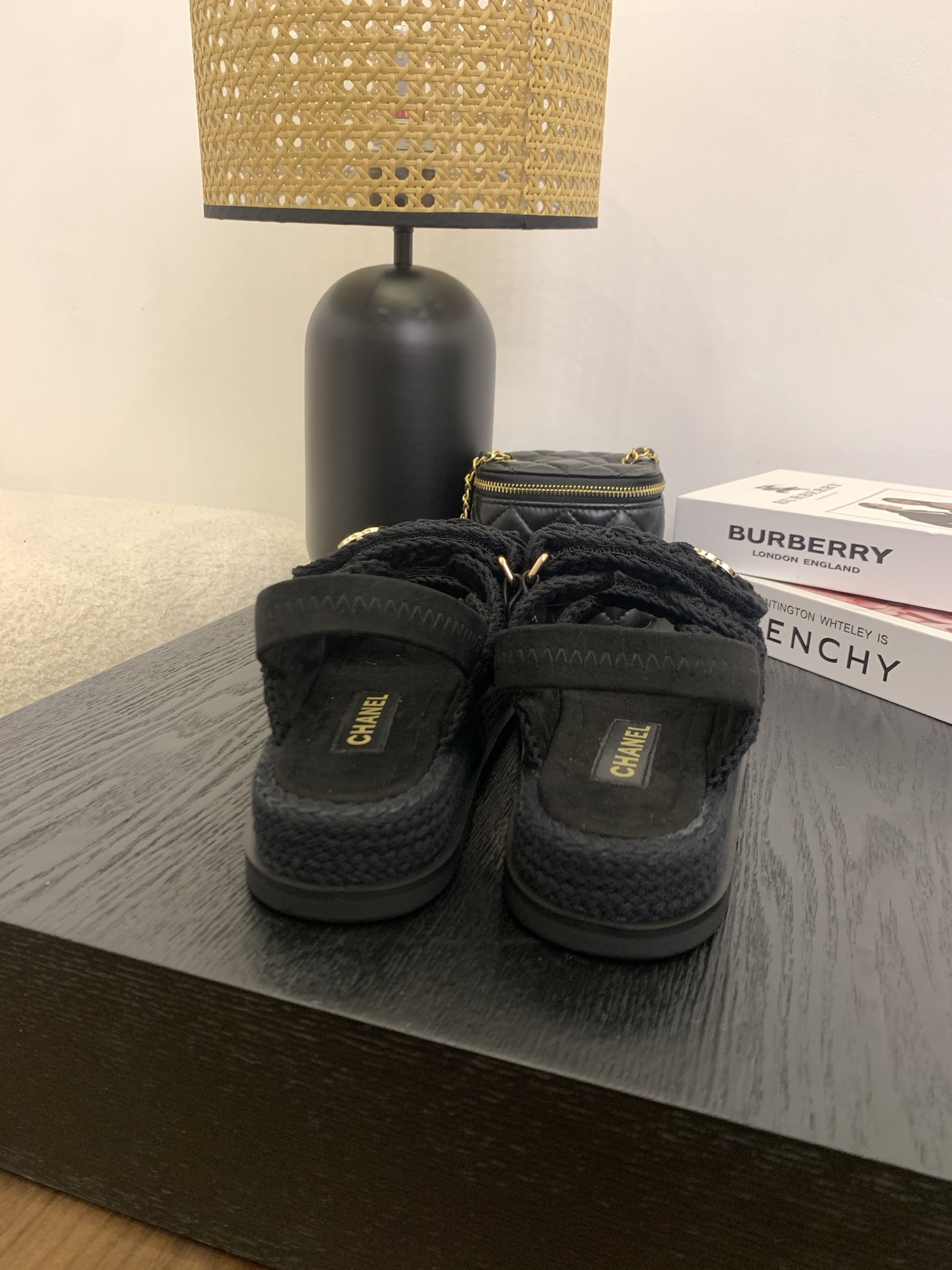 Elegant Women's Sandals with Iconic Logo, Comfortable Summer Style 8 i1745731830893 530 0 5