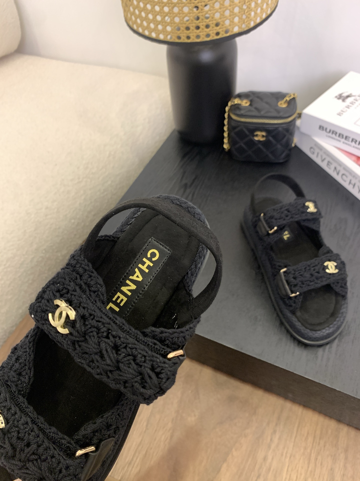 Elegant Women's Sandals with Iconic Logo, Comfortable Summer Style 9 i1745731834189 2737 0 6