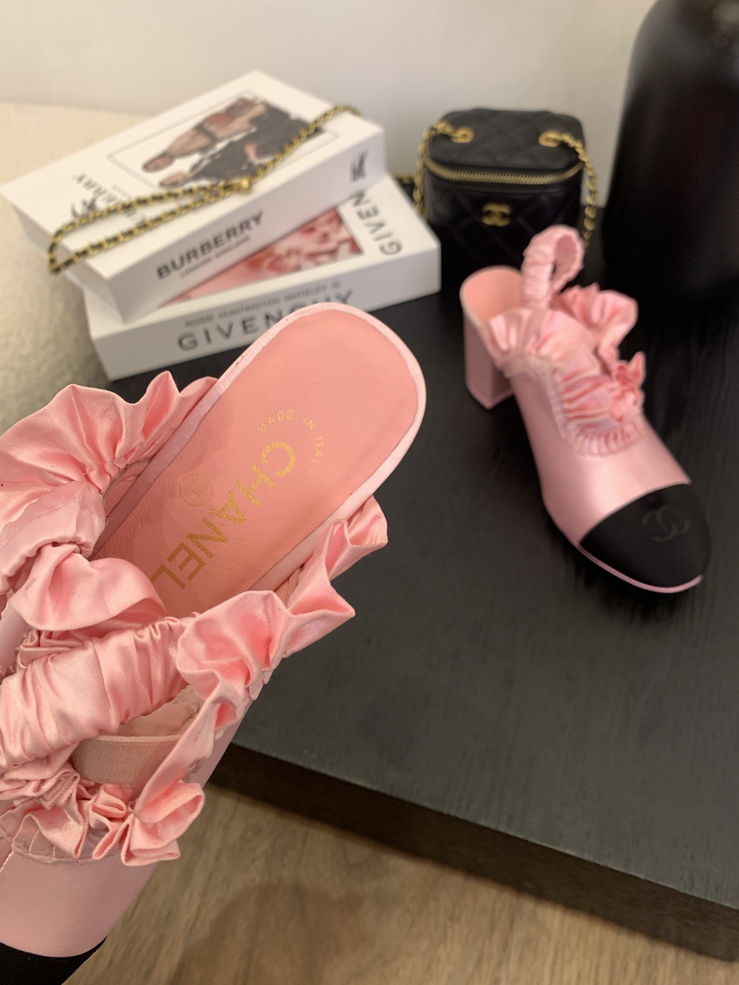 Elegant Slingback Heels With Ruffle Detail And Cap Toe Design 6 i1745743352282 5495 0 3