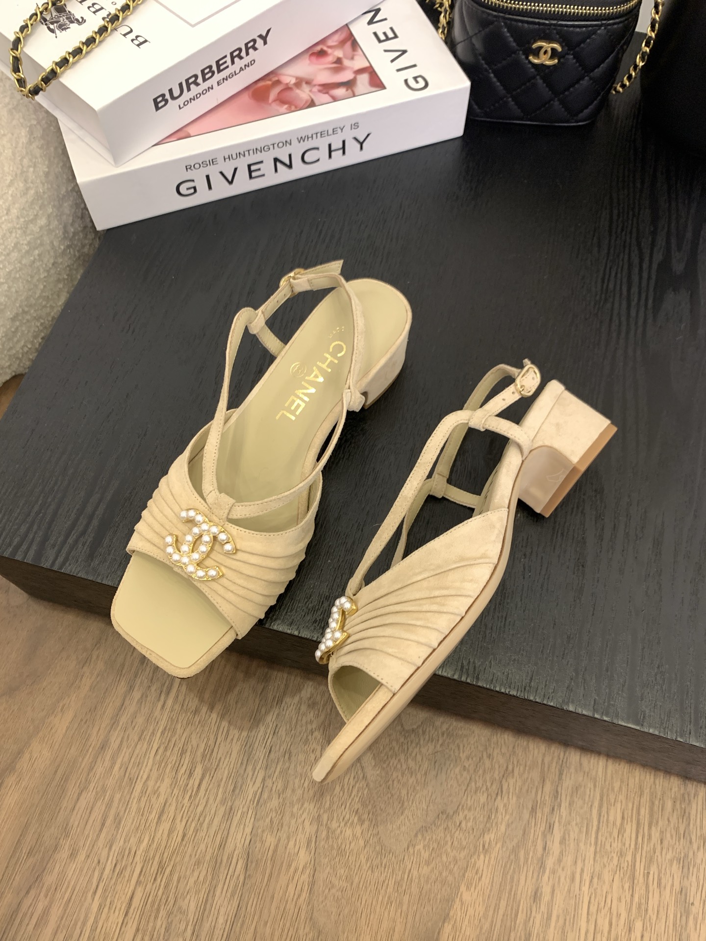 Elegant Women's Fashion Shoes - Classic Design, Multiple Sizes Available 4 i1745758966607 2515 0 2