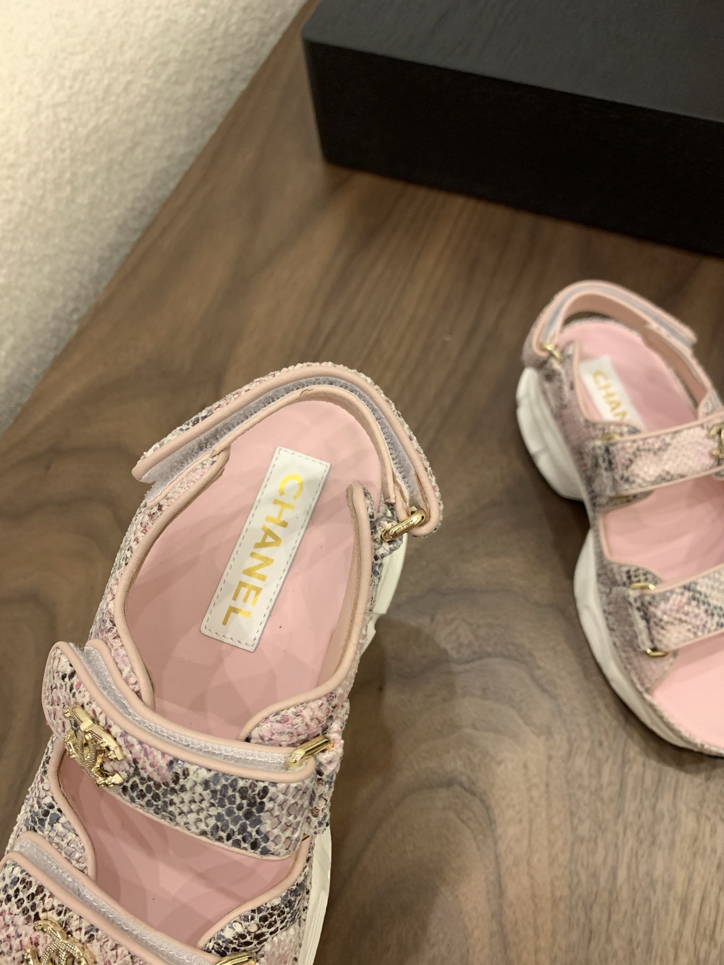Elegant Women's Leather Ballet Flats - Classic Style & Comfort 10 i1748156717716 4567 0 8