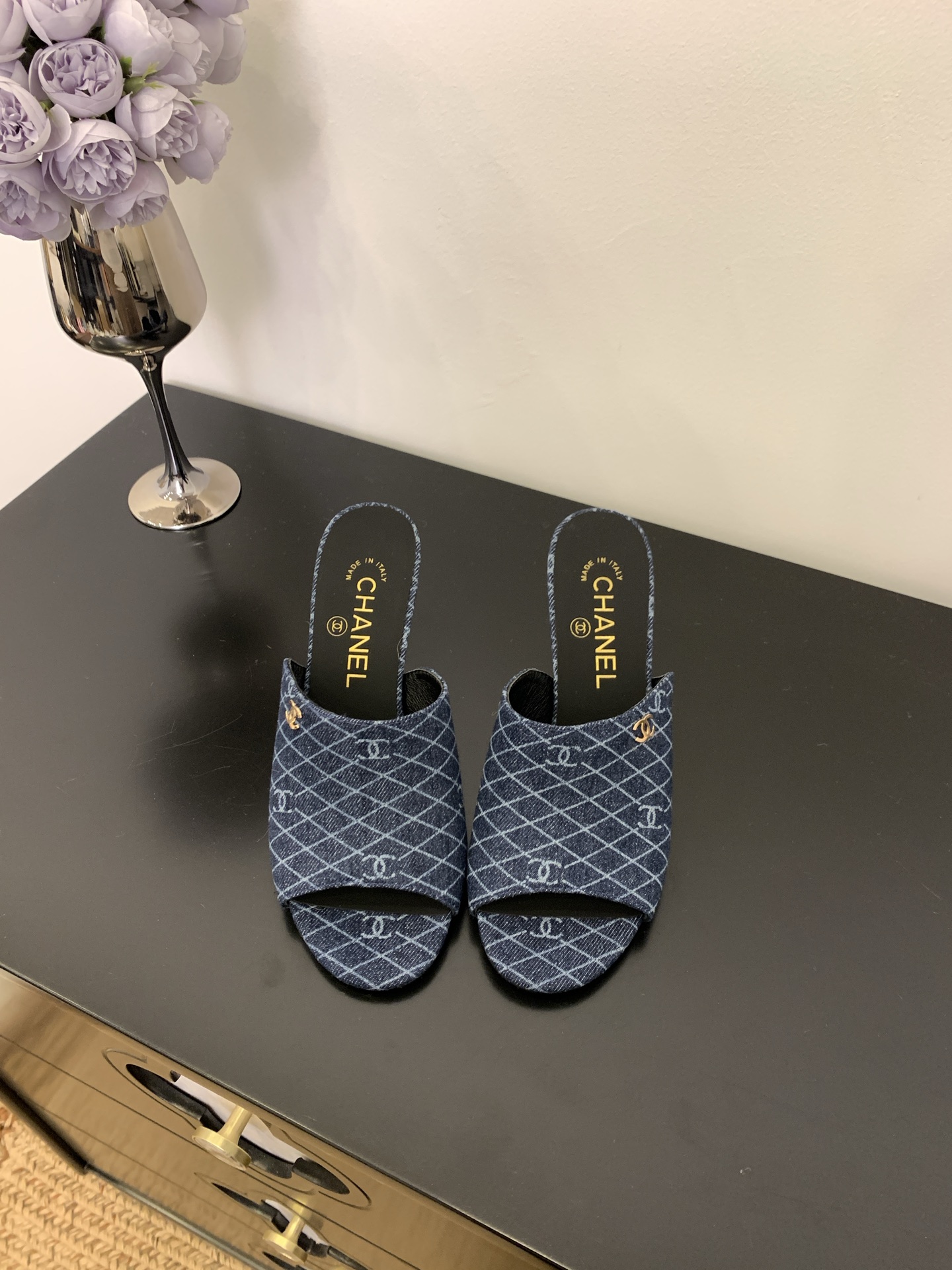 NO:409231,[Spot sale] *25 Counter [authentic grade] version!  !  Official catalog Numbers of 35, 36, 37, 38, 39 (34/40/41 Customized communication with customer service) are equipped with authentic Italian packaging, high heels, slippers, high heels, slippers19860909【现货发售】 *25 专柜【正品级】版本！！ 官方目录 码数35、36、37、38、39 (34/40/41 需要定做跟客服♂沟通) 均配有意大利正品包装,高跟鞋拖鞋,high heels,slippers,Women's Shoes