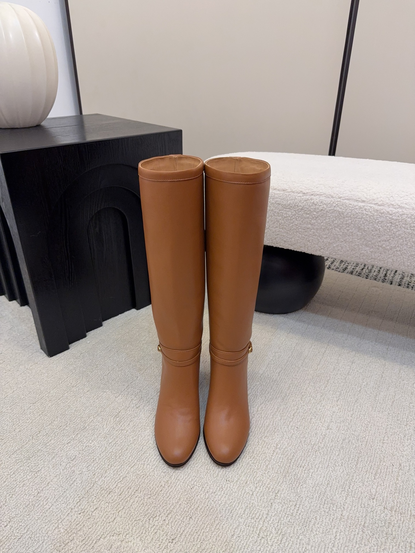 Valentino 2025 SS Hoge Laarzen - Italiaans Leer, Hak van 7.5cm - Maat 35-39