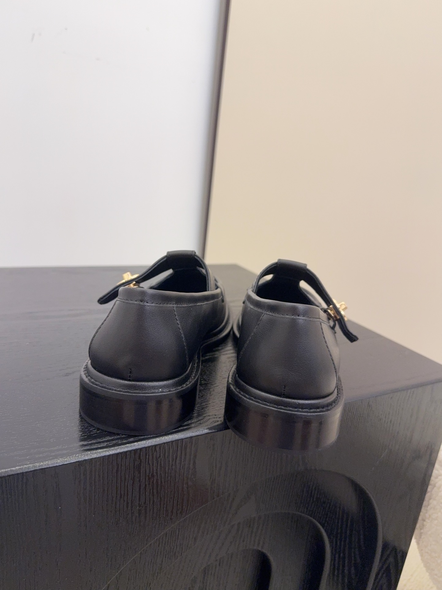 Elegant Leather Mary Jane Shoes Designer Inspired Classic Style 2.5cm Heel 9 i1758445373 1466 3