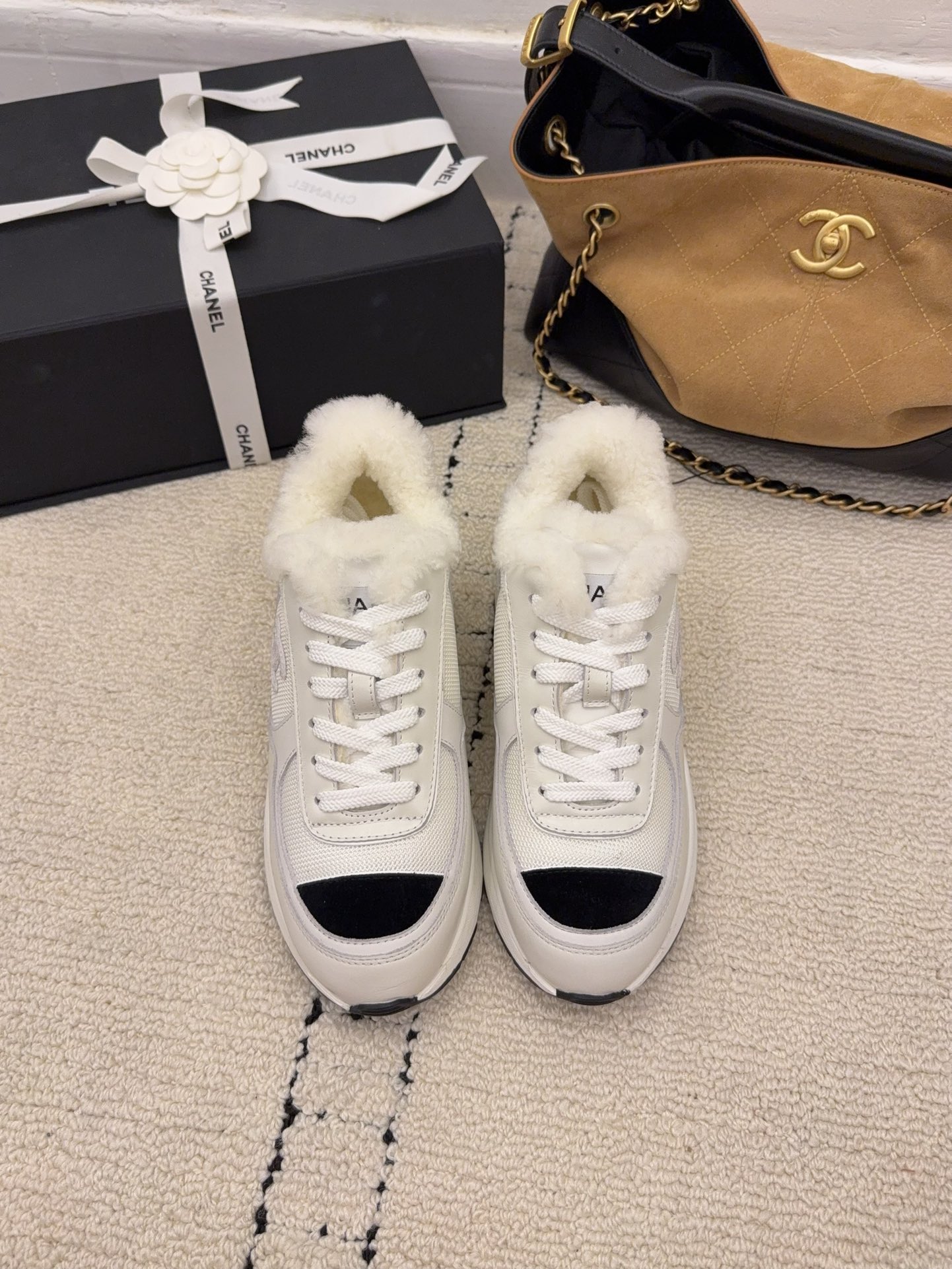 NO:592878,Purchasing agent grade *||2025B [Top high-end quality from major manufacturers] 35, 36, 37, 38, 39, (34/40/41/42 need to be customized and communicate with customer service), casual shoes/sports shoes, sneakers19860909代购级 *||2025B【大厂顶级高端品质】 35、36、37、38、39、(34/40/41/42 需要定做跟客服♂沟通),休闲鞋/运动鞋,sneakers,Women's Shoes