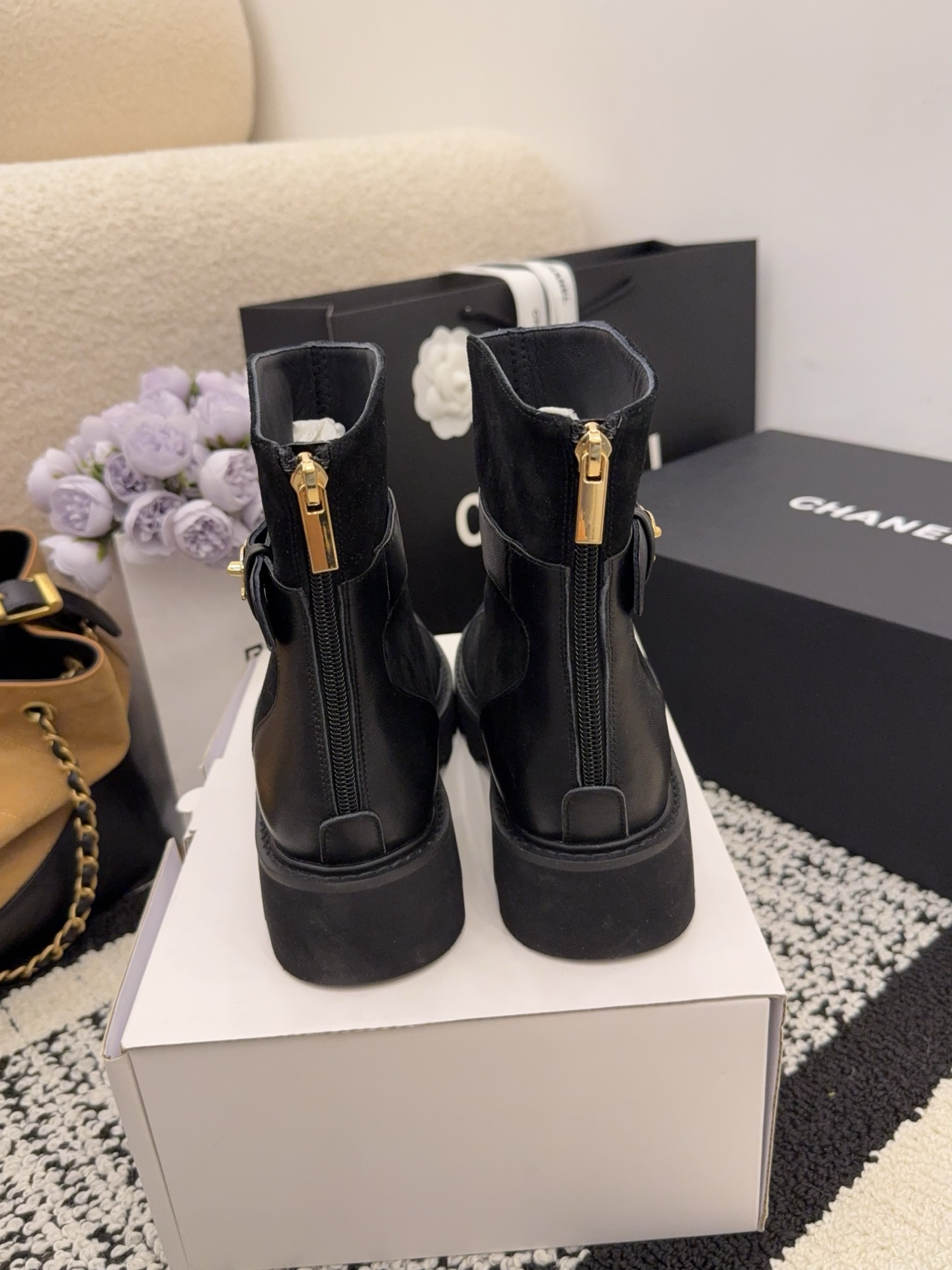 i1764678975543 6384 0 9