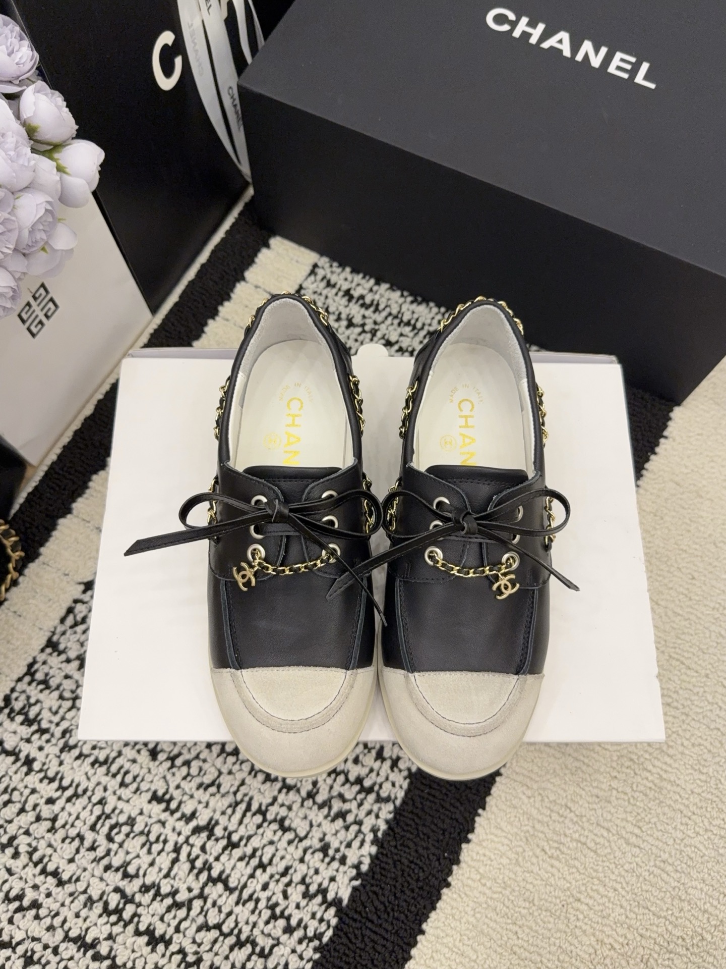 NO:668657,*26 counter [authentic grade] version!  !  Official catalog code numbers 35, 36, 37, 38, 39 (34/40/41 need to be customized and communicate with customer service), all equipped with authentic Italian packaging, loafers and half slippers, loafers19860909*26 专柜【正品级】版本！！ 官方目录 码数35、36、37、38、39 (34/40/41 需要定做跟客服♂沟通) 均配有意大利正品包装,乐福鞋半拖,loafers,Women's Shoes