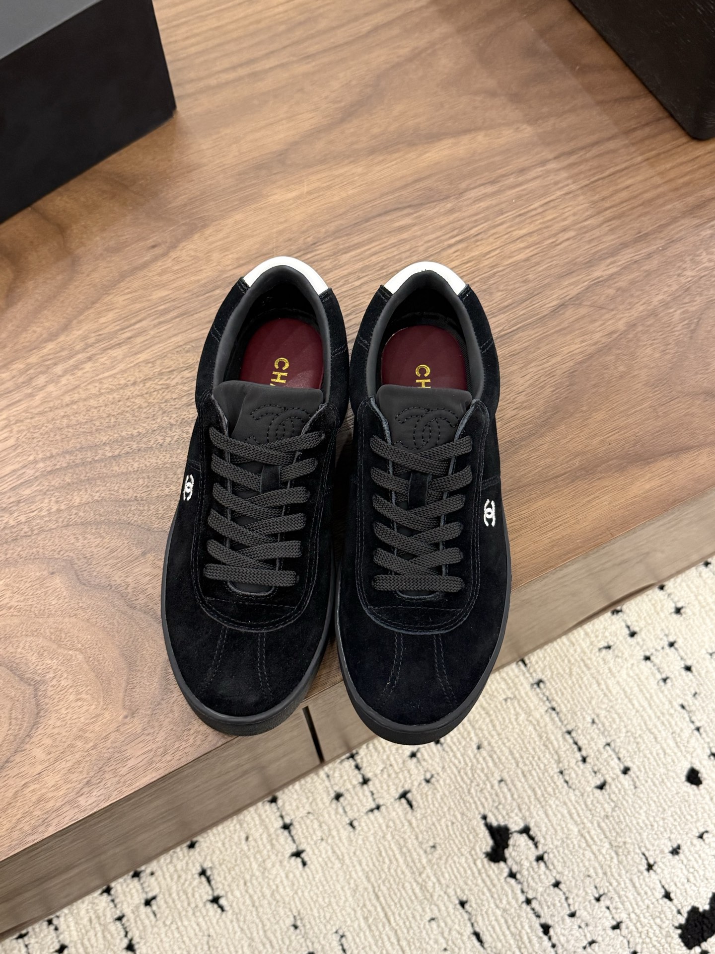 NO:789630,Spot Sale *|| [Top high-end quality from major manufacturers] Upper: high mercerized sheepskin, lining sheepskin, padding sheepskin, outsole: Italian genuine leather sole, heel height: 3cm, packaging: with airplane box 10 35, 36, 37, 38, 39, (34/40/41 need to be customized and communicate with customer service), casual shoes/sports shoes, sneakers, sheepskin, sheep19860909Spot Sale  *|| 【大厂顶级高端品质】 鞋面: 高丝光羊京 内里羊皮 垫脚羊皮 大底:意大利真皮底 跟高: 3cm 包装: 带飞机盒10 35、36、37、38、39、(34/40/41 需要定做跟客服♂沟通),休闲鞋/运动鞋,sneakers,sheepskin,sheep,Women's Shoes