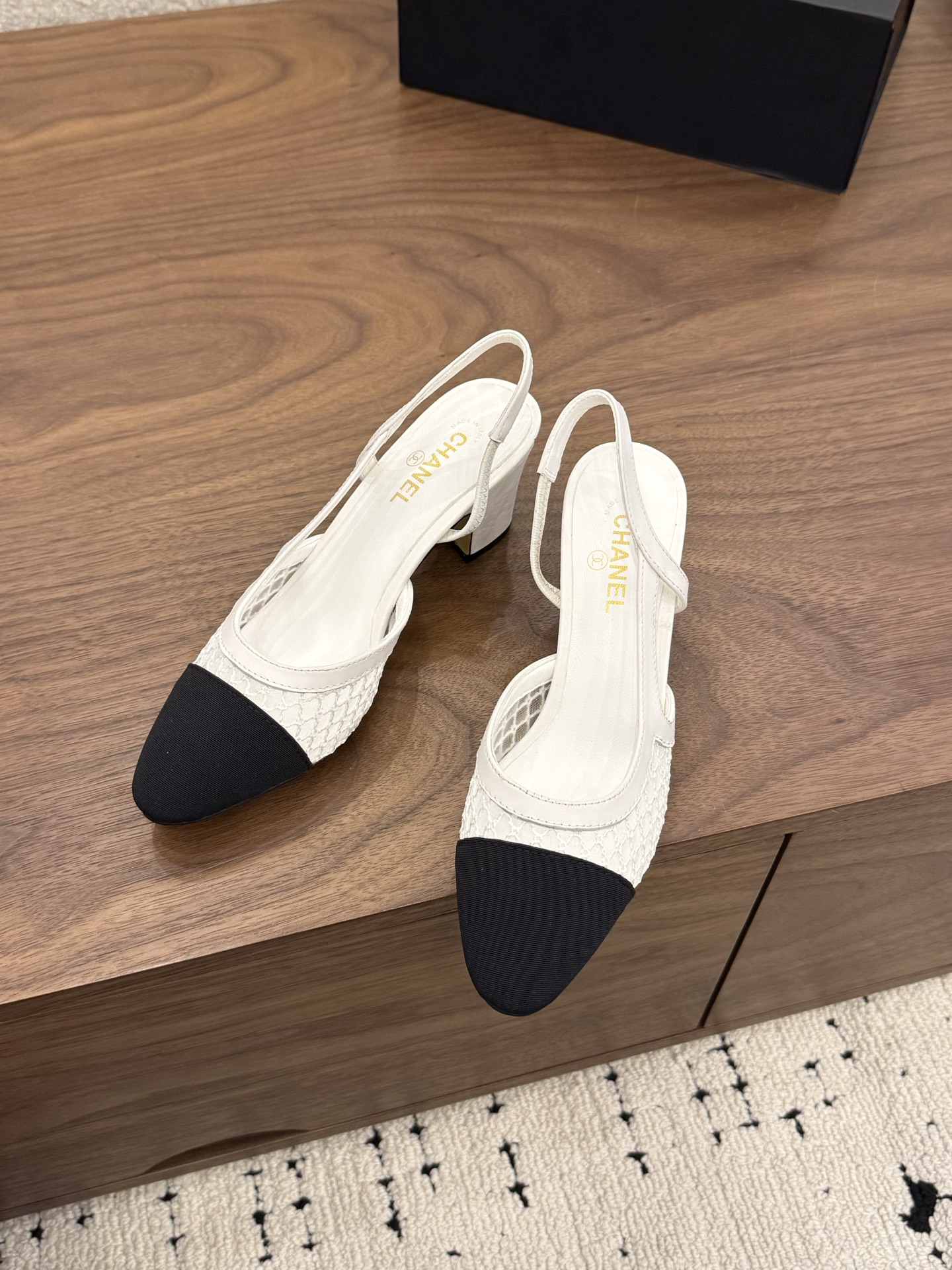 Designer Women Shoes