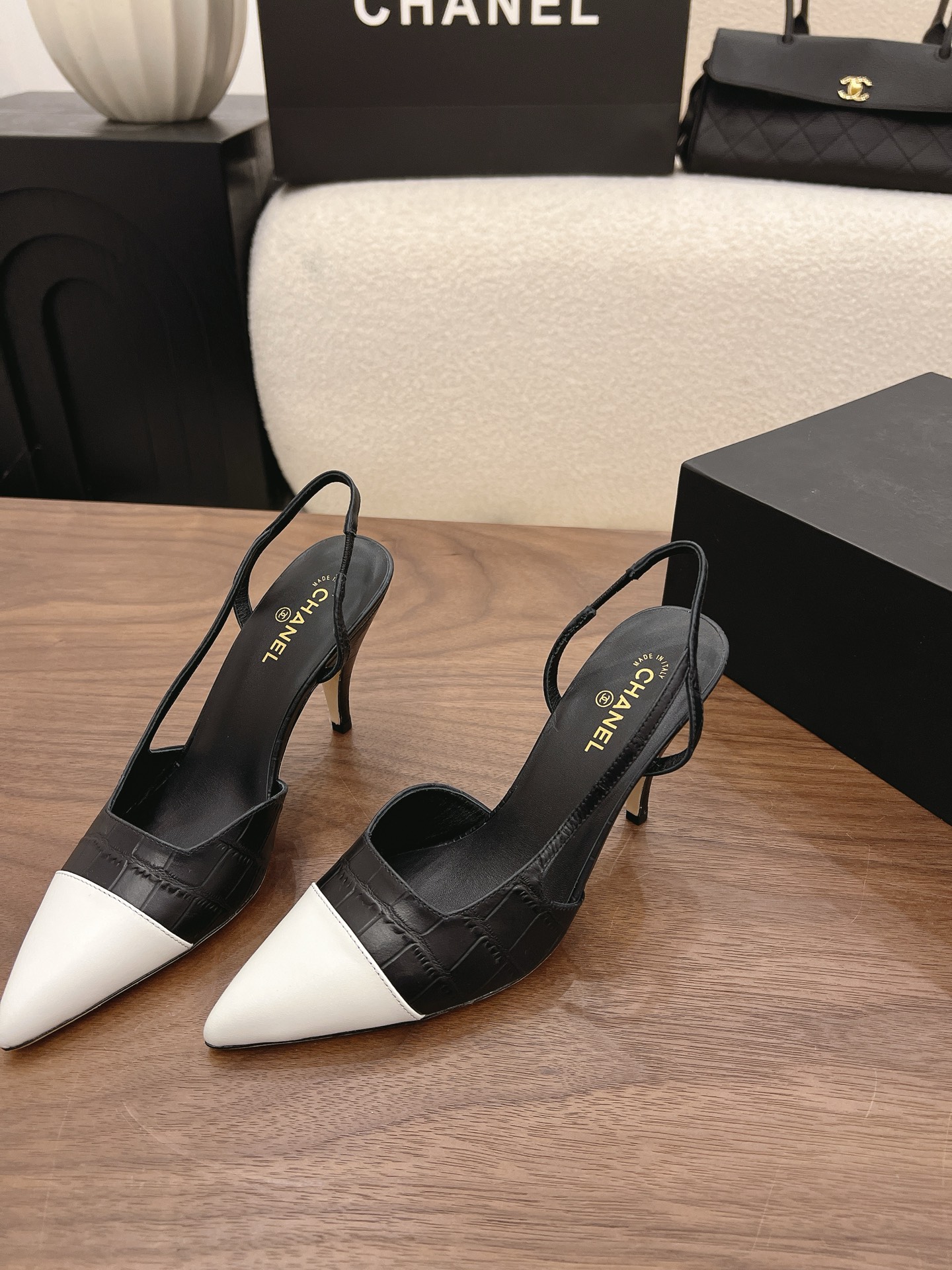 Designer Women Shoes