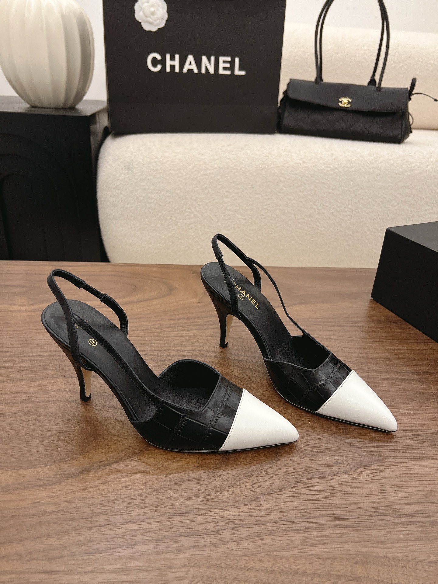 Designer Women Shoes