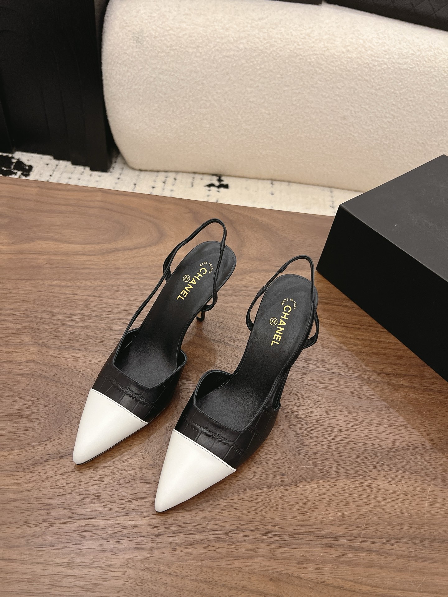 Designer Women Shoes