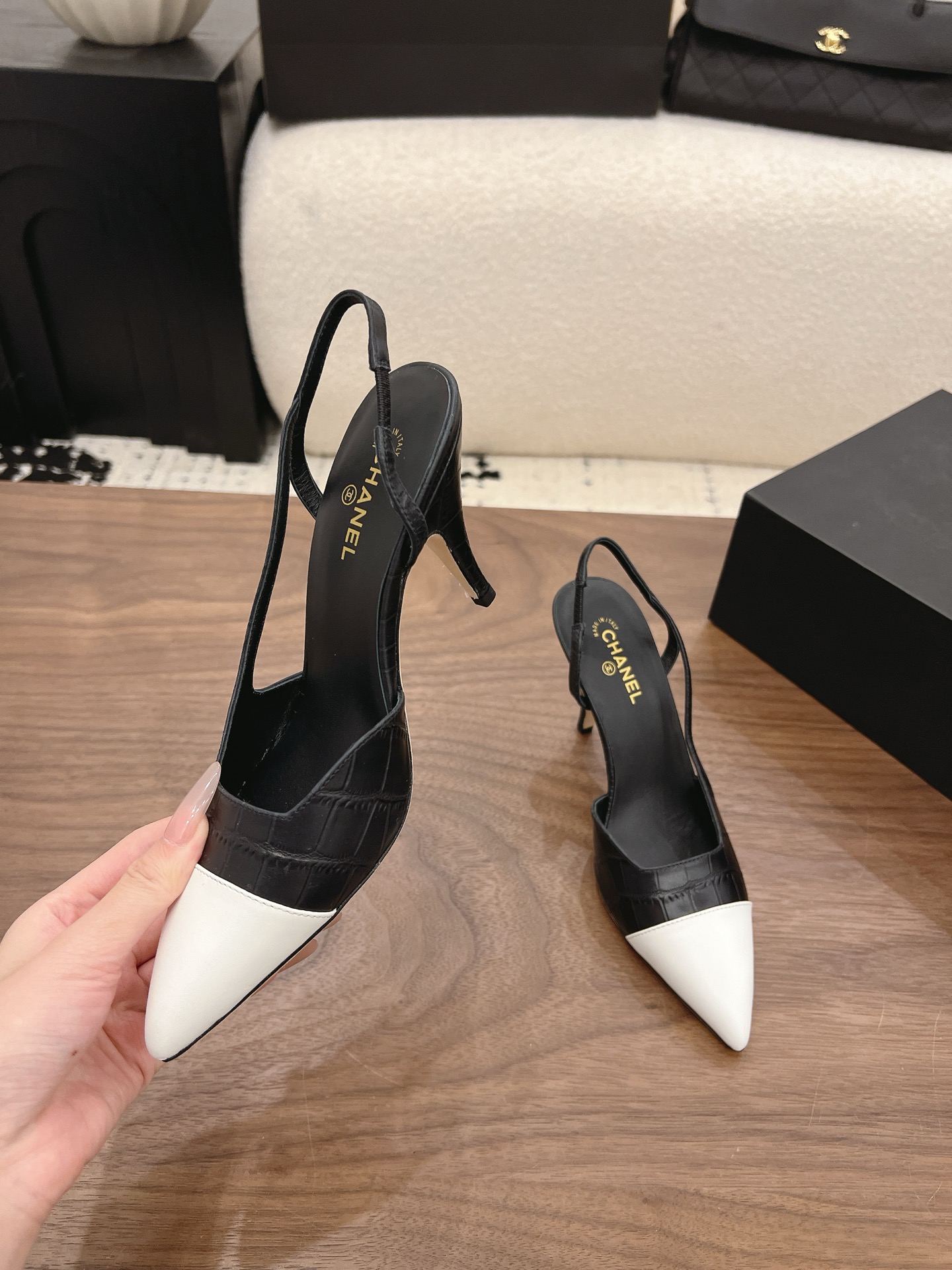 Designer Women Shoes
