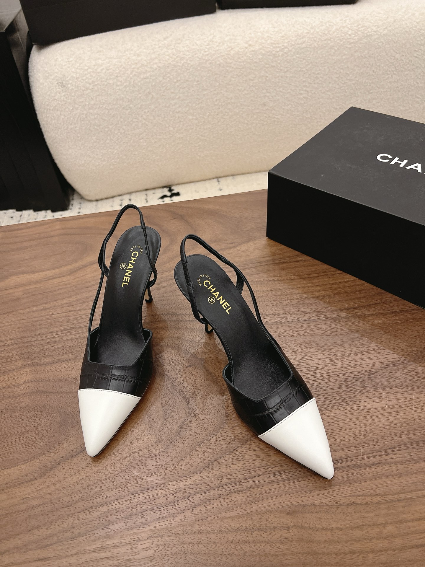 Designer Women Shoes
