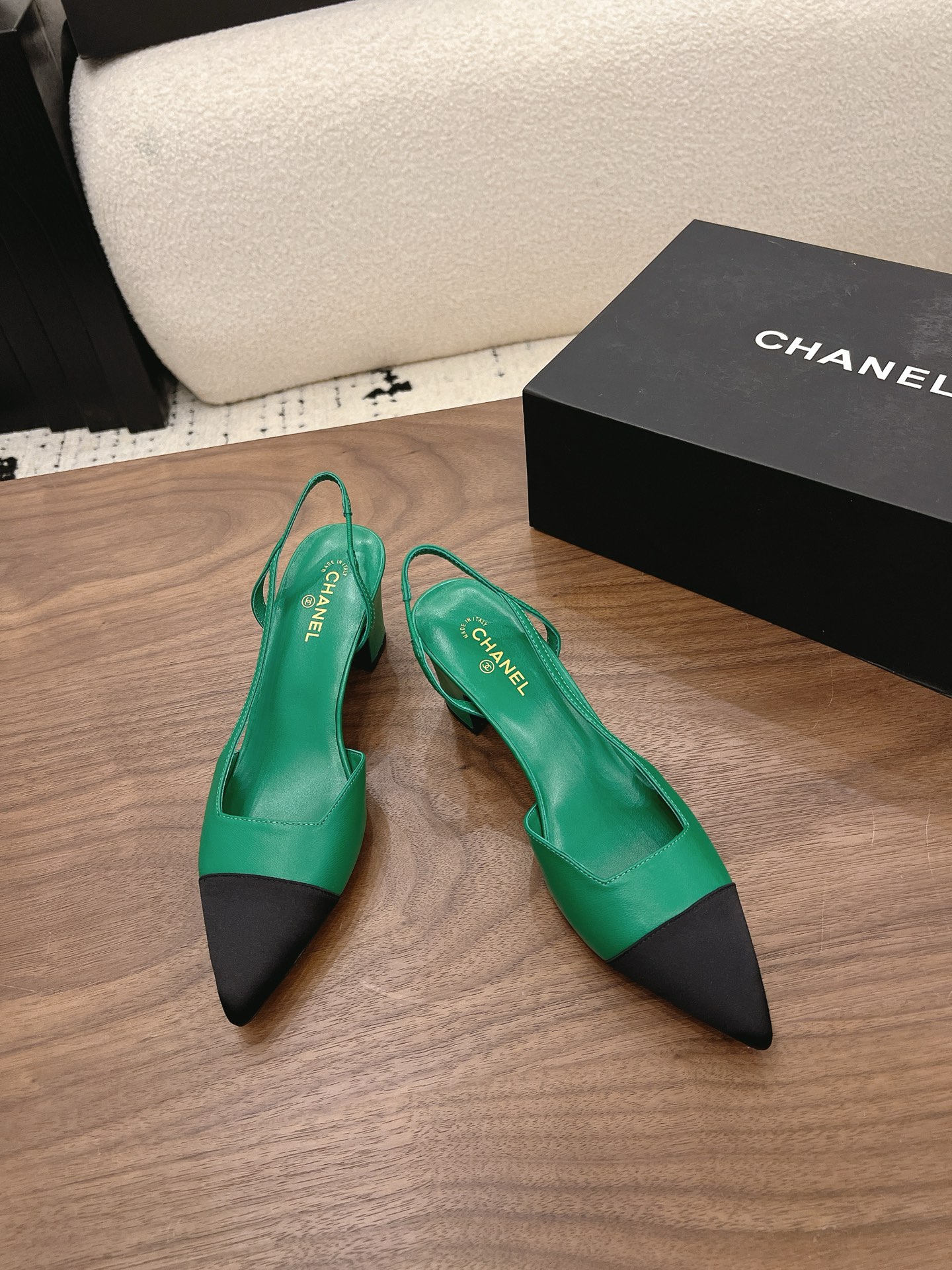 Designer Women Shoes