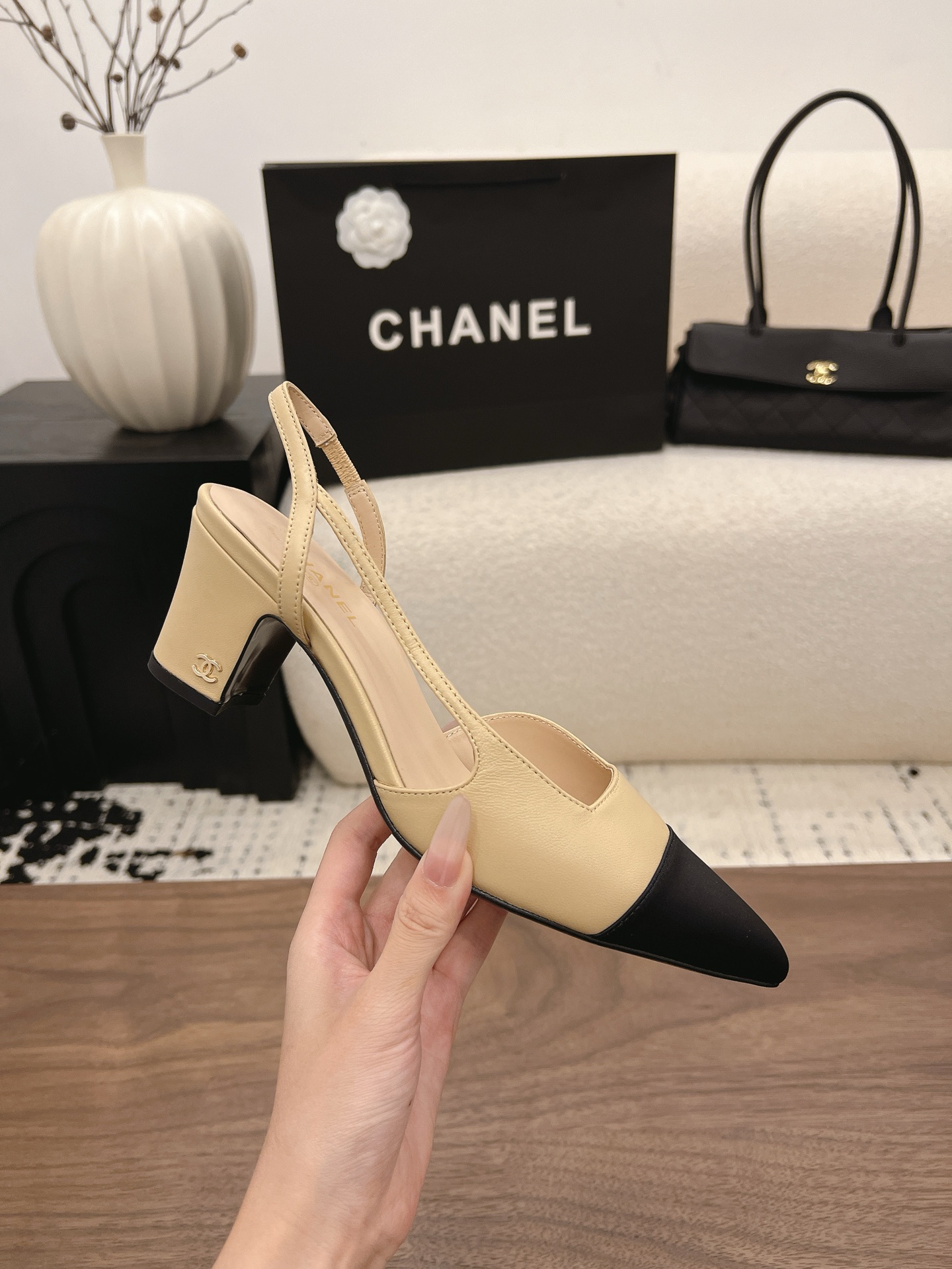 Designer Women Shoes
