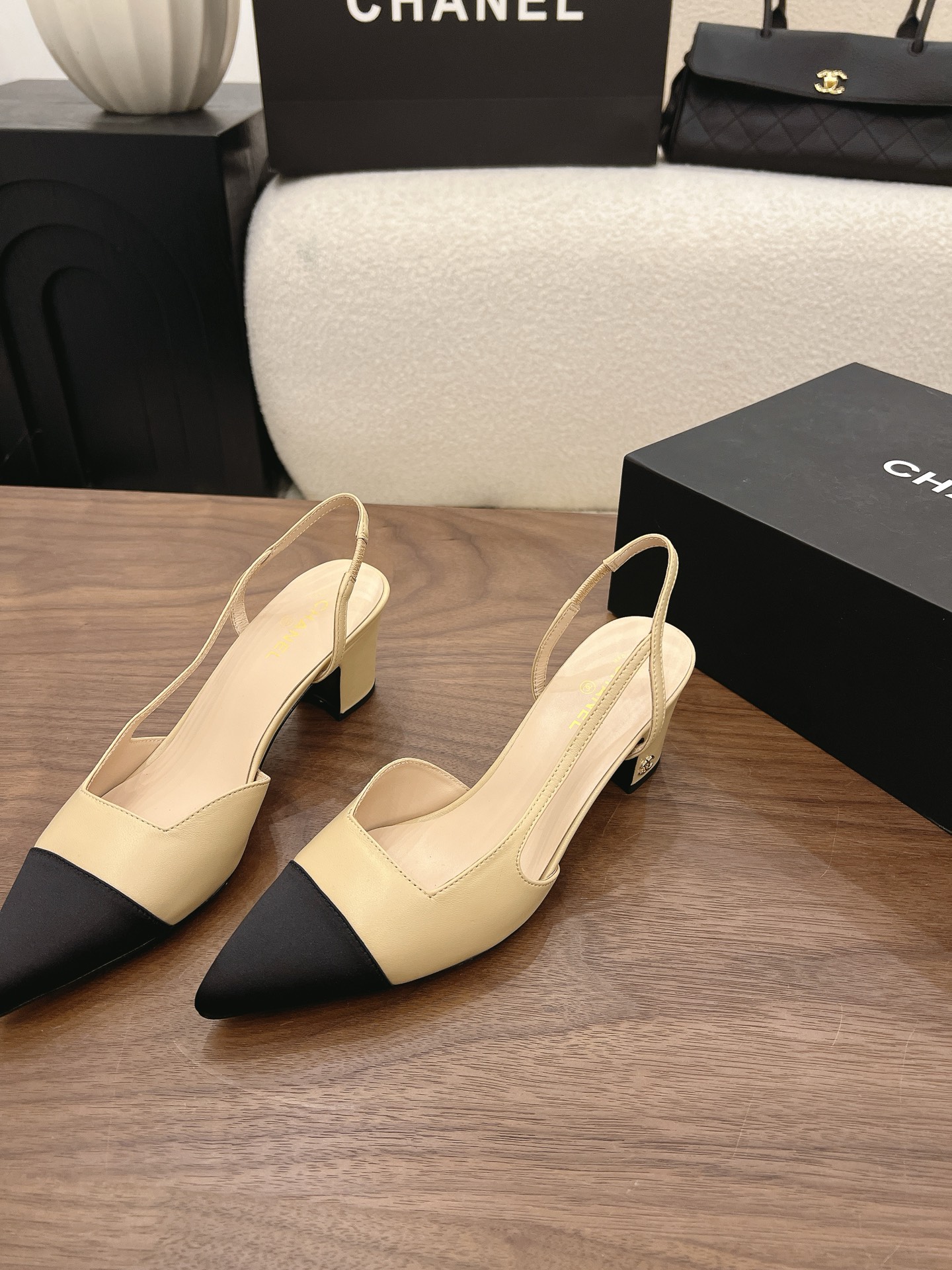 Designer Women Shoes