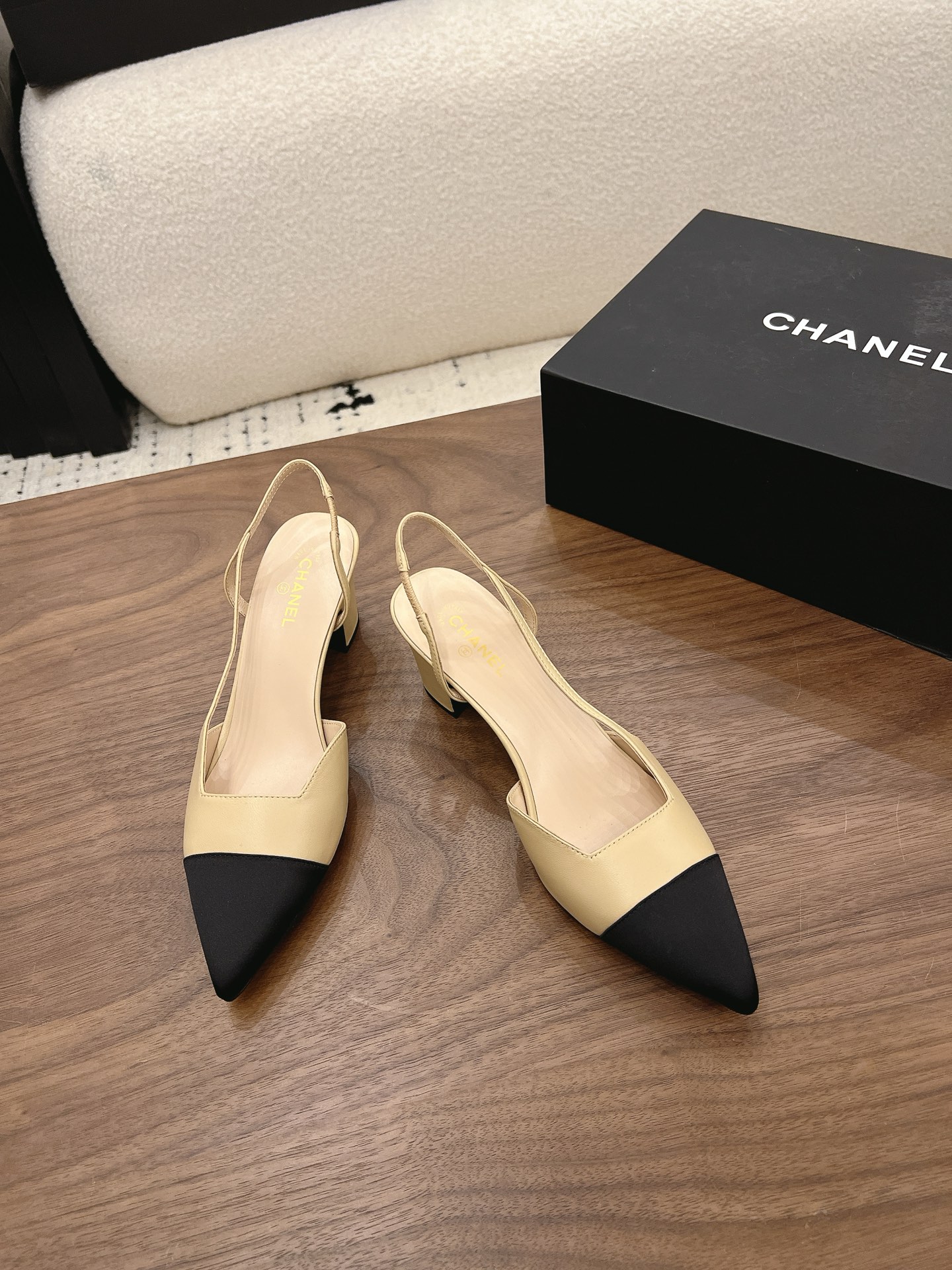 Designer Women Shoes