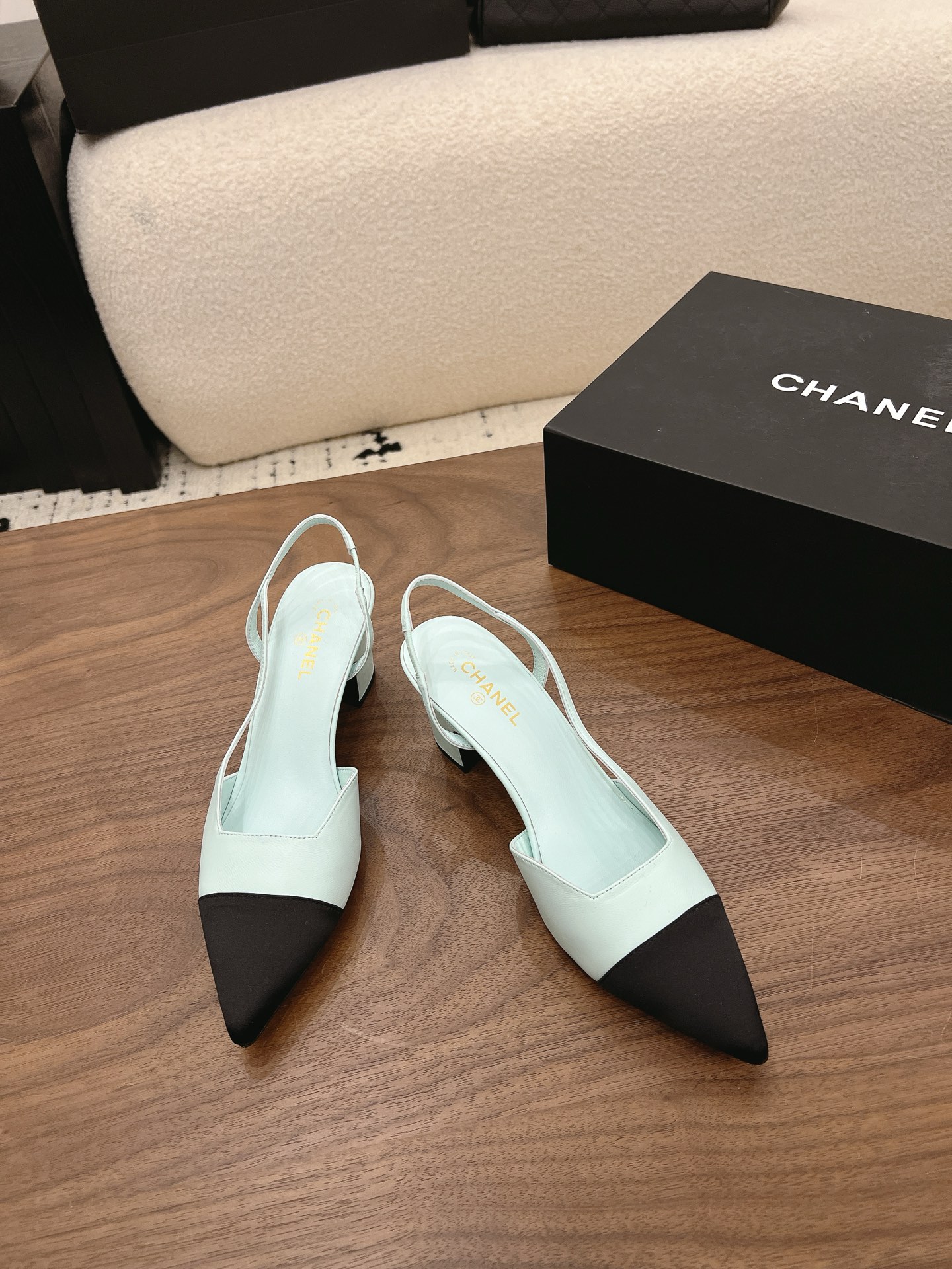 Designer Women Shoes