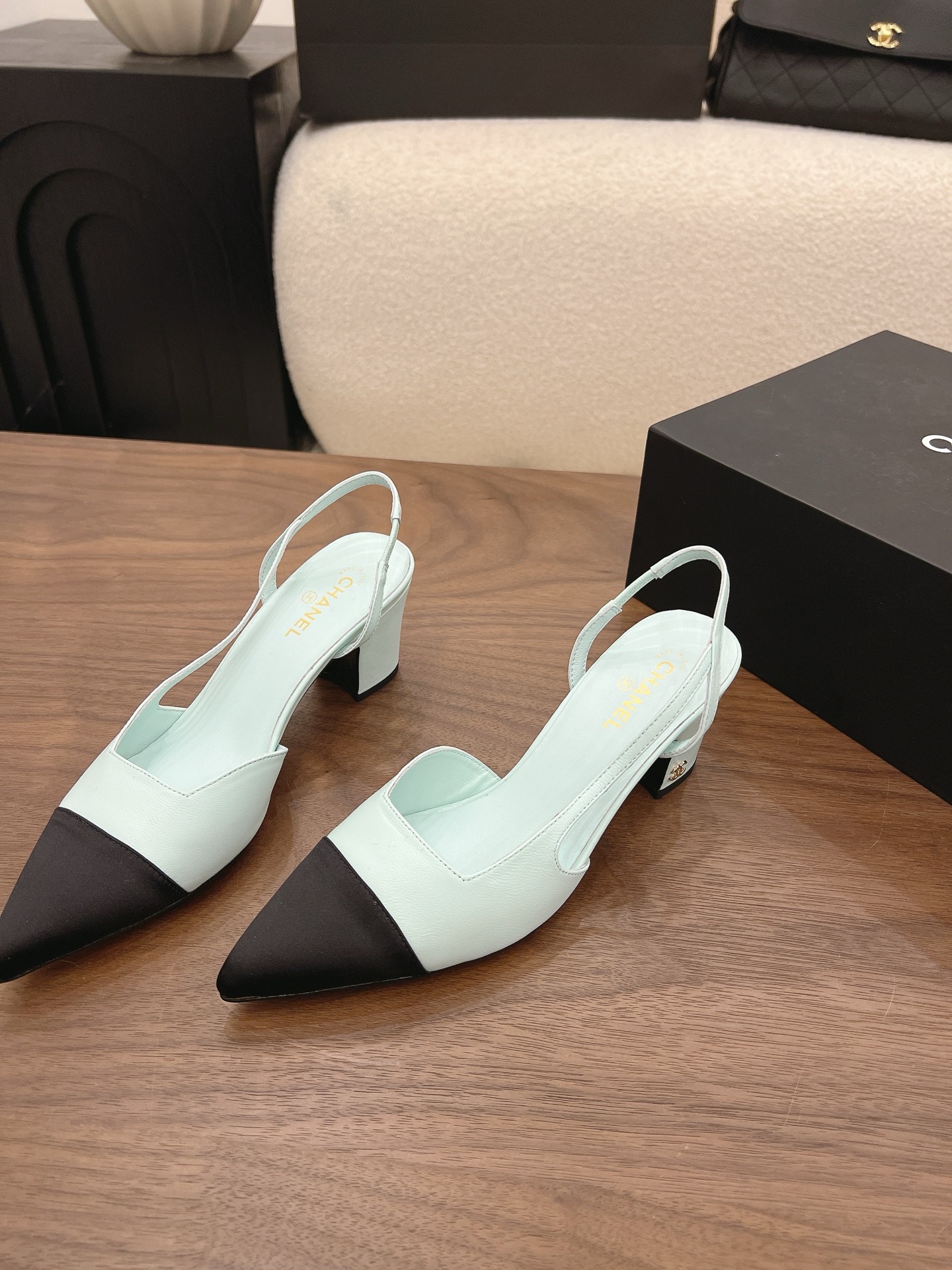 Designer Women Shoes