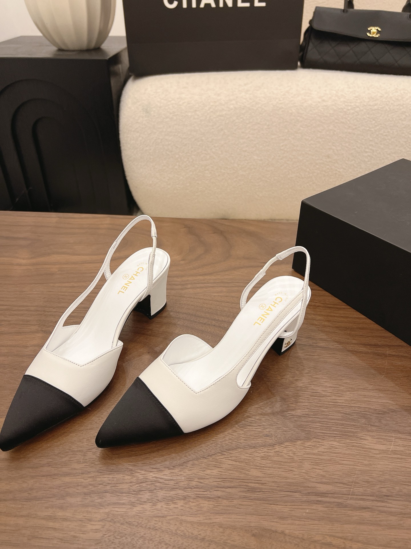 Designer Women Shoes