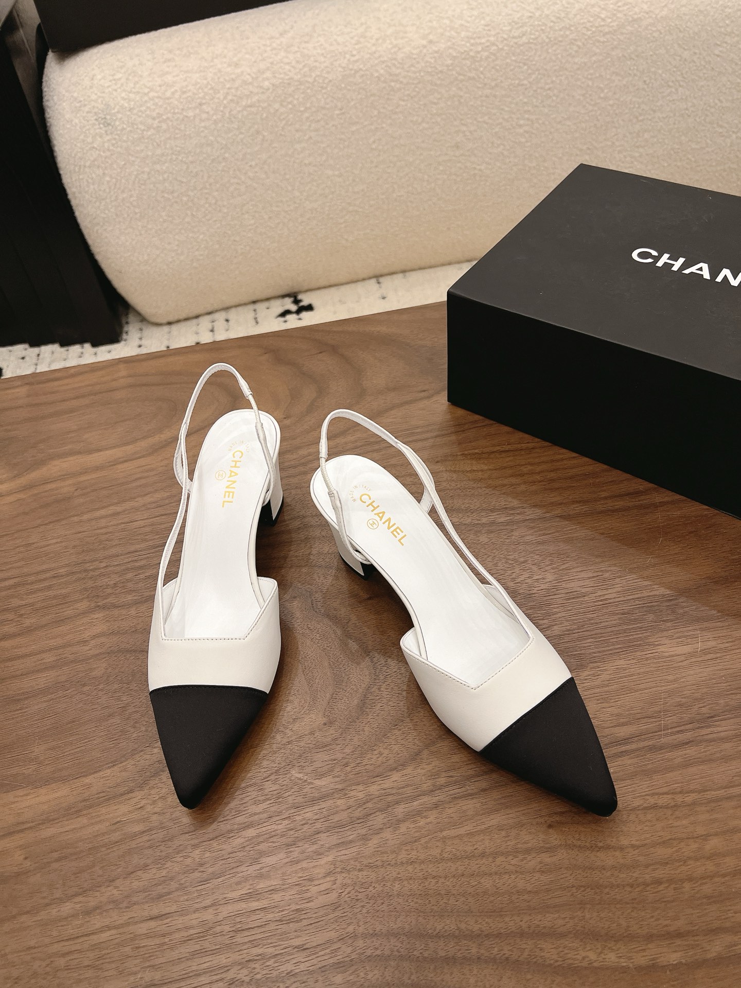 Designer Women Shoes