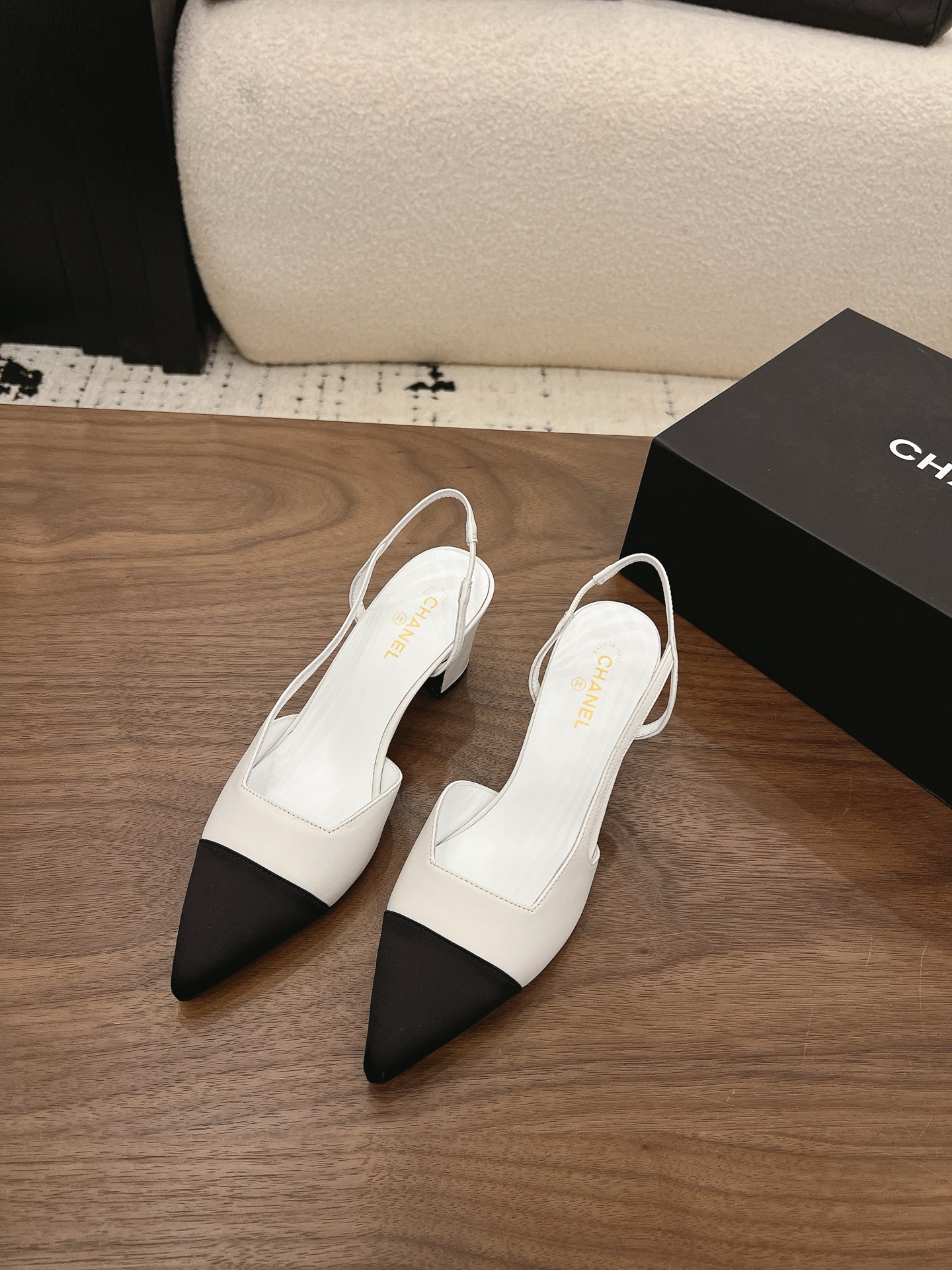 Designer Women Shoes