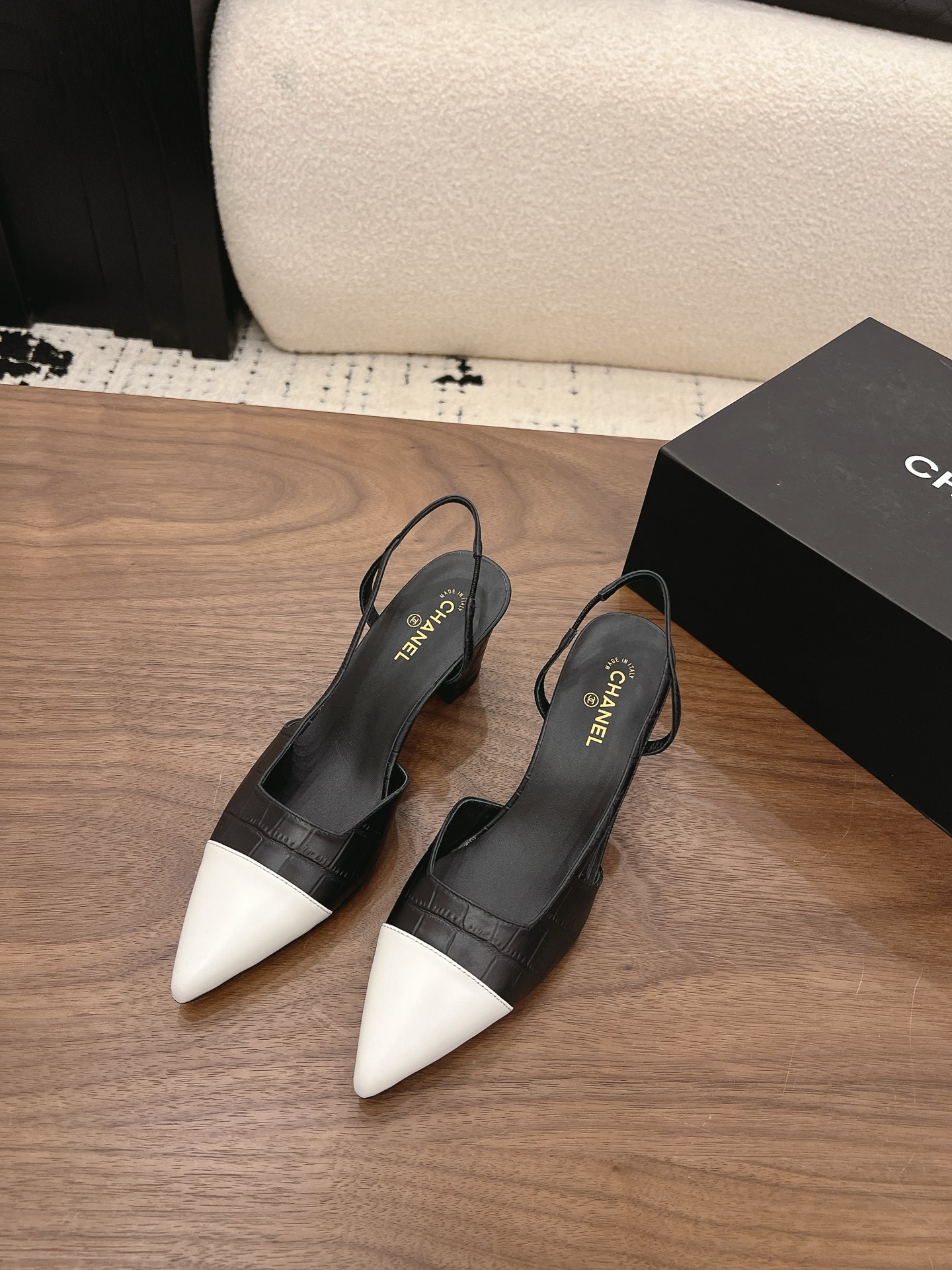 Designer Women Shoes