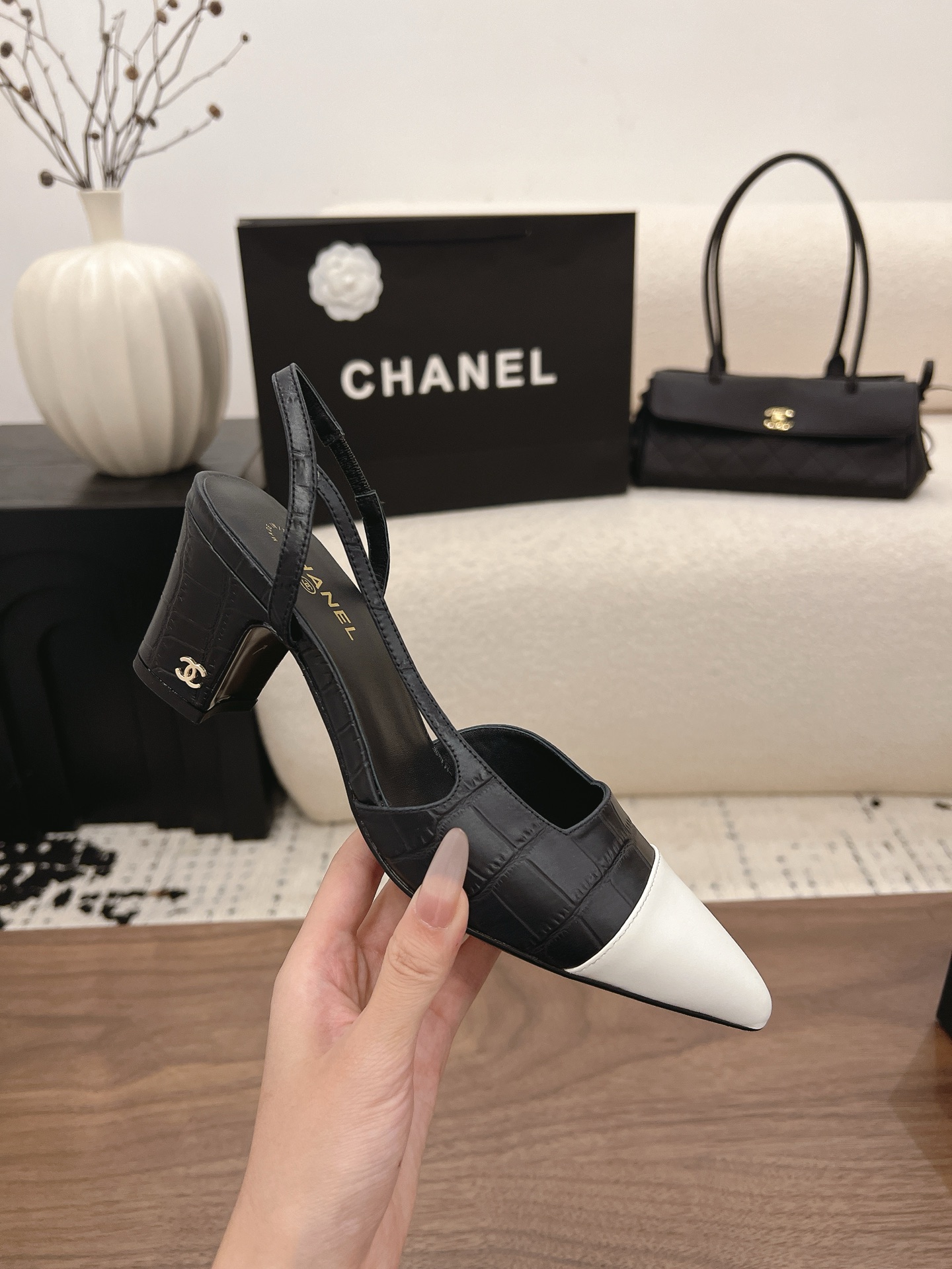 Designer Women Shoes